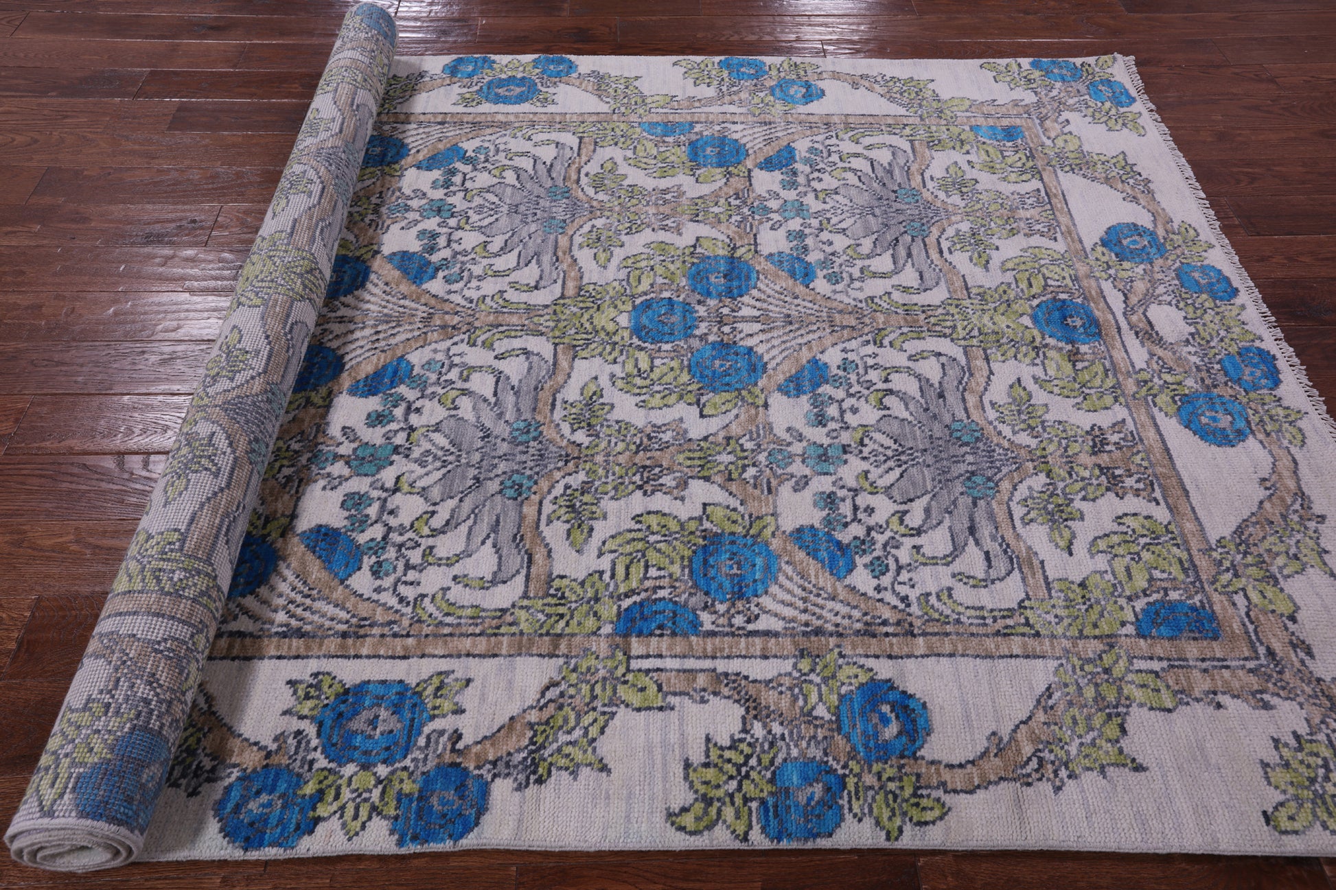 Ivory William Morris Hand Knotted Wool Rug - 5' 11" X 9' 2" - Golden Nile