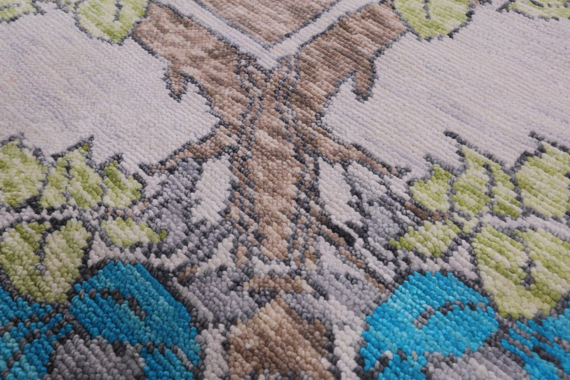 Ivory William Morris Hand Knotted Wool Rug - 10' 1" X 13' 10" - Golden Nile