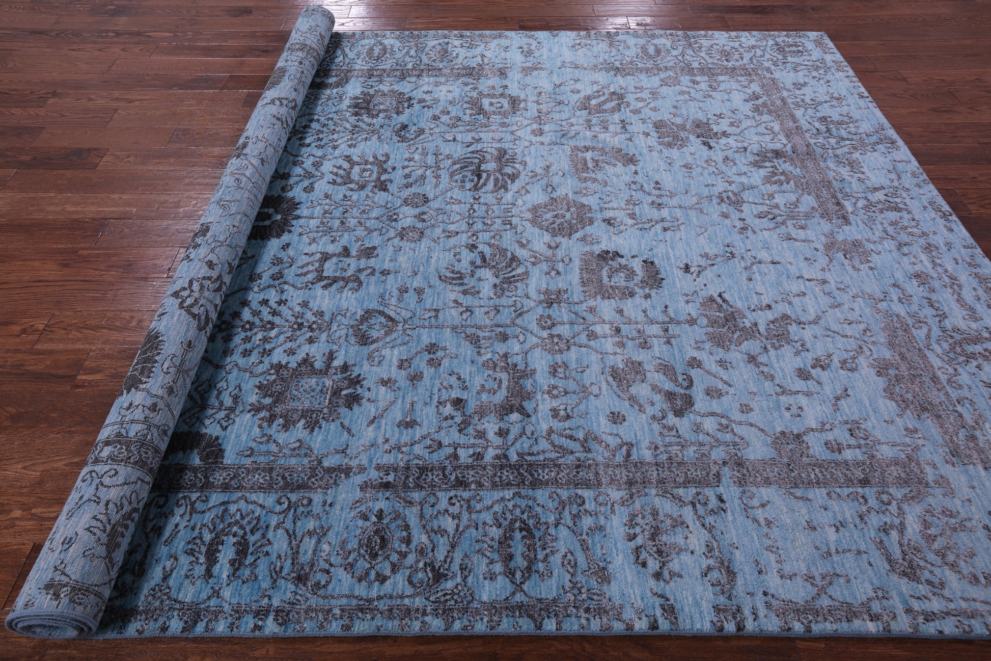 Blue Persian Handmade Wool & Silk Rug - 8' 0" X 10' 2" - Golden Nile
