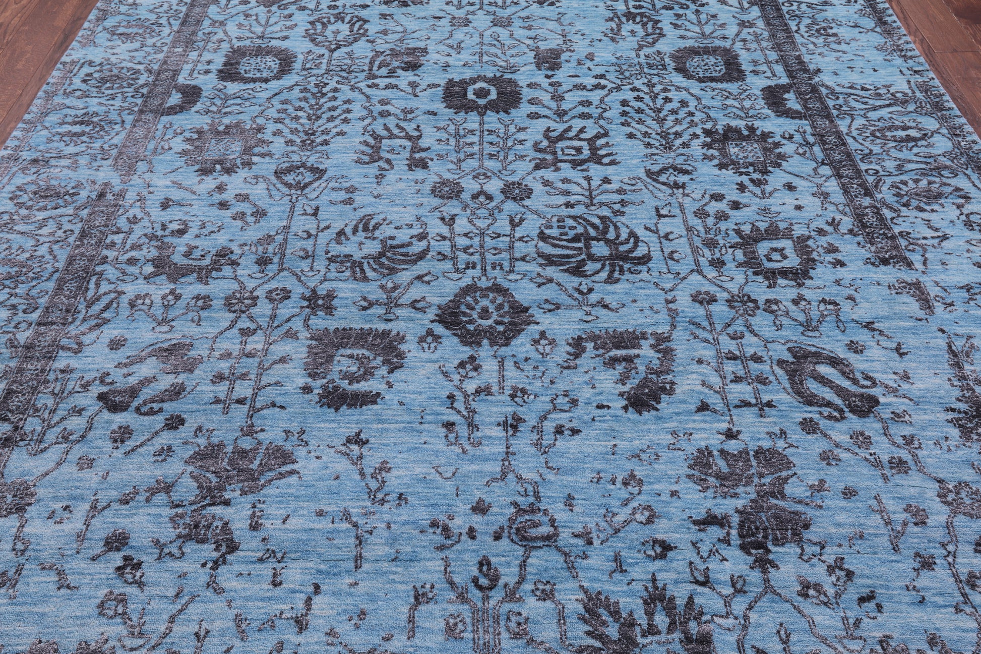 Blue Persian Handmade Wool & Silk Rug - 8' 0" X 10' 2" - Golden Nile