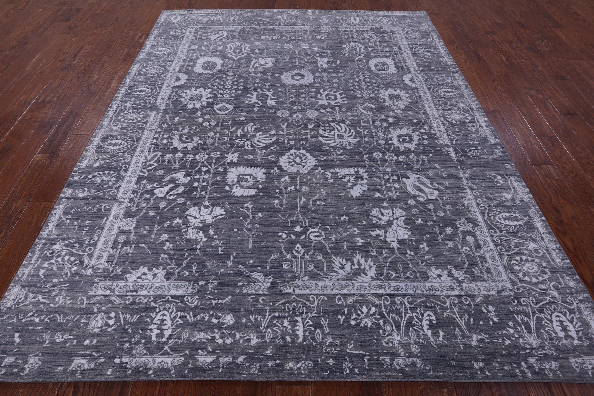 Grey Persian Handmade Wool & Silk Rug - 8' 0" X 10' 0" - Golden Nile