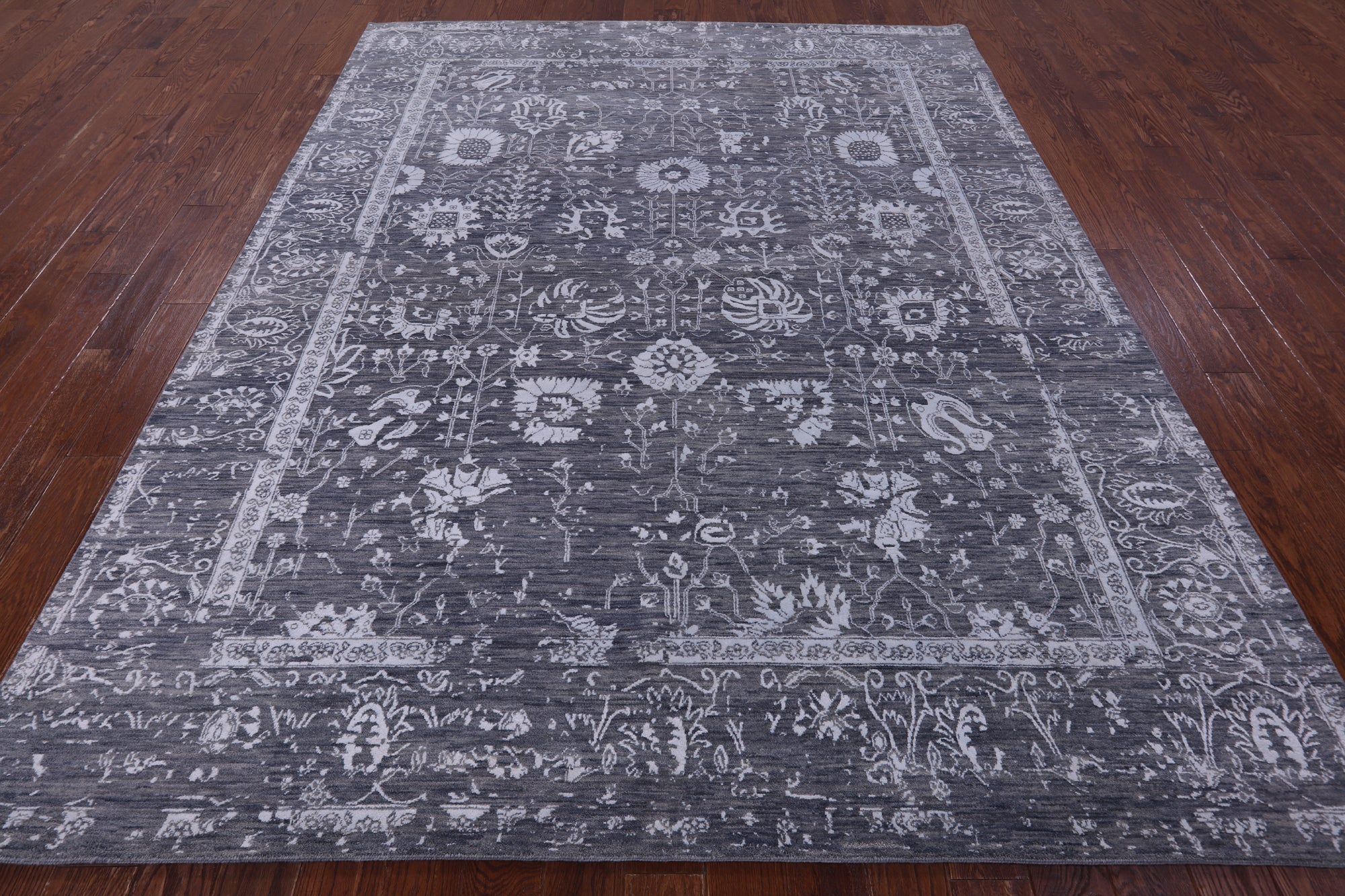 Grey Persian Handmade Wool & Silk Rug - 8' 0" X 10' 0" - Golden Nile