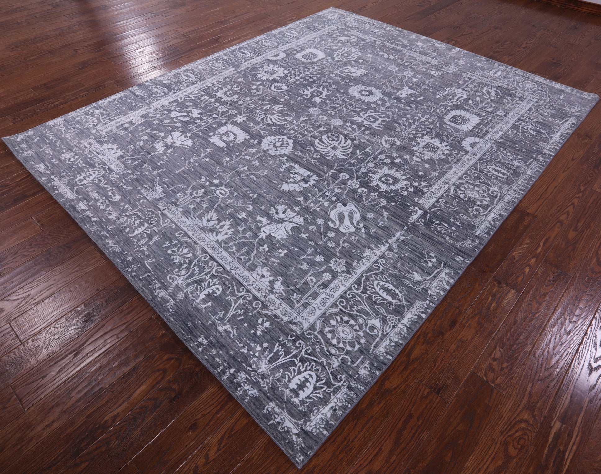 Grey Persian Handmade Wool & Silk Rug - 8' 0" X 10' 0" - Golden Nile