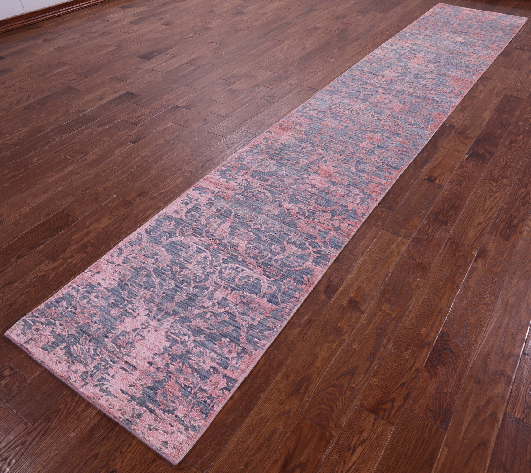 Grey Contemporary Hand Knotted Wool & Silk Runner Rug - 2' 7" X 14' 9" - Golden Nile
