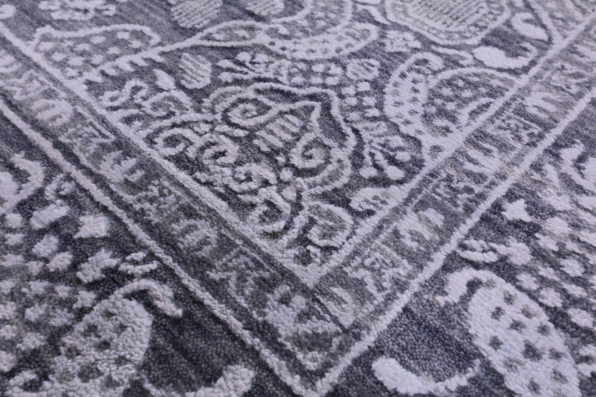 Grey Persian Hand Knotted Wool & Silk Rug - 8' 11" X 12' 1" - Golden Nile