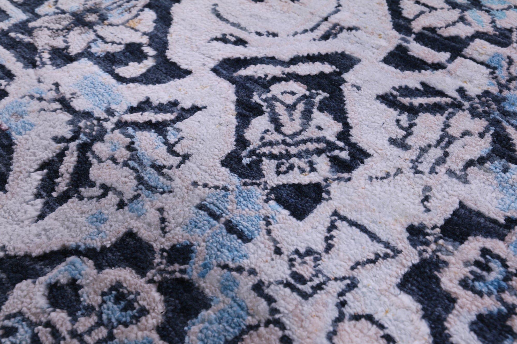 Grey Persian Hand Knotted Wool Rug - 8' 11" X 11' 11" - Golden Nile