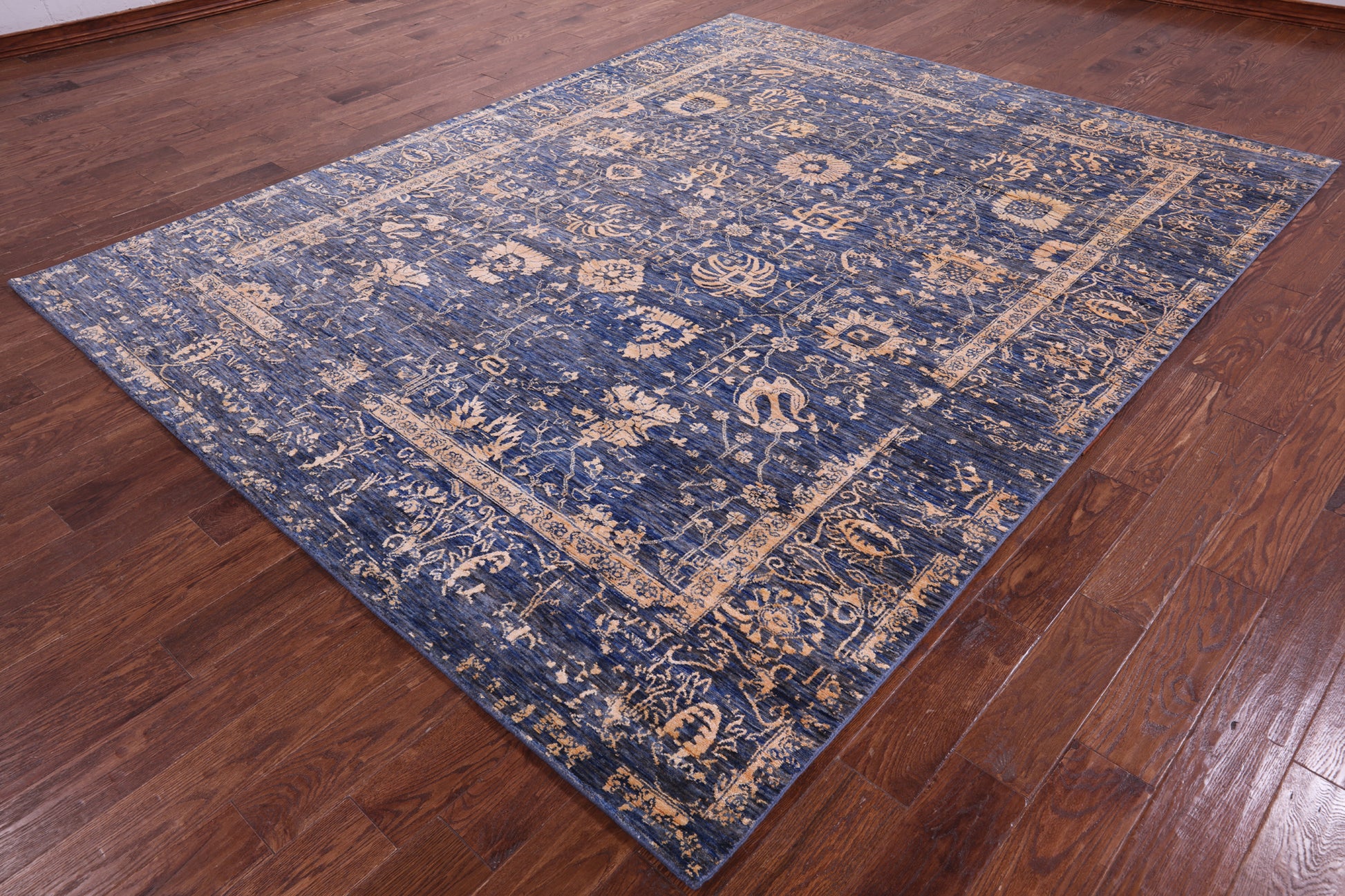 Grey Persian Handmade Wool & Silk Rug - 8' 1" X 10' 1" - Golden Nile
