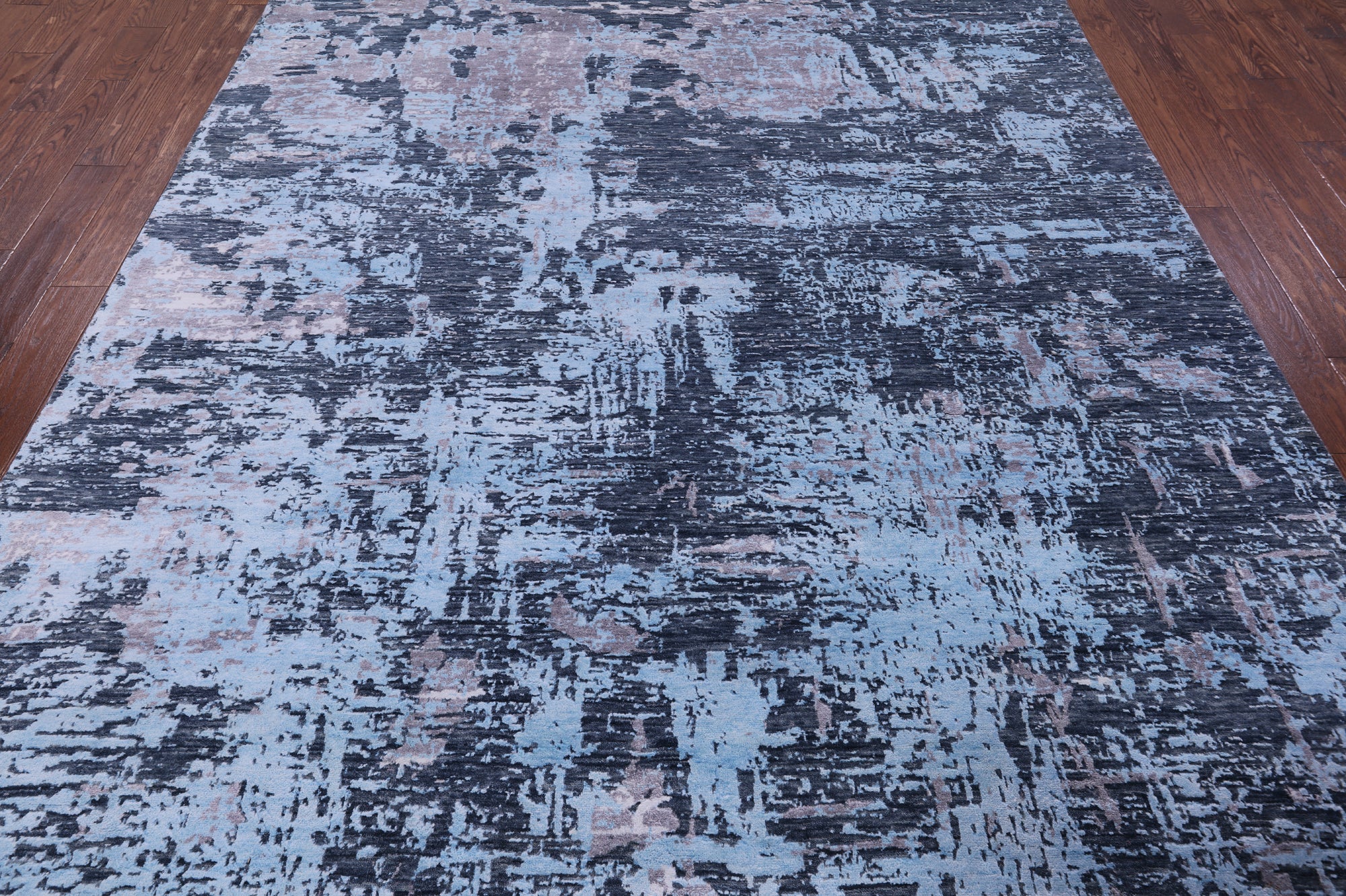 Abstract Modern Hand Knotted Wool & Silk Rug - 7' 11" X 10' 3" - Golden Nile