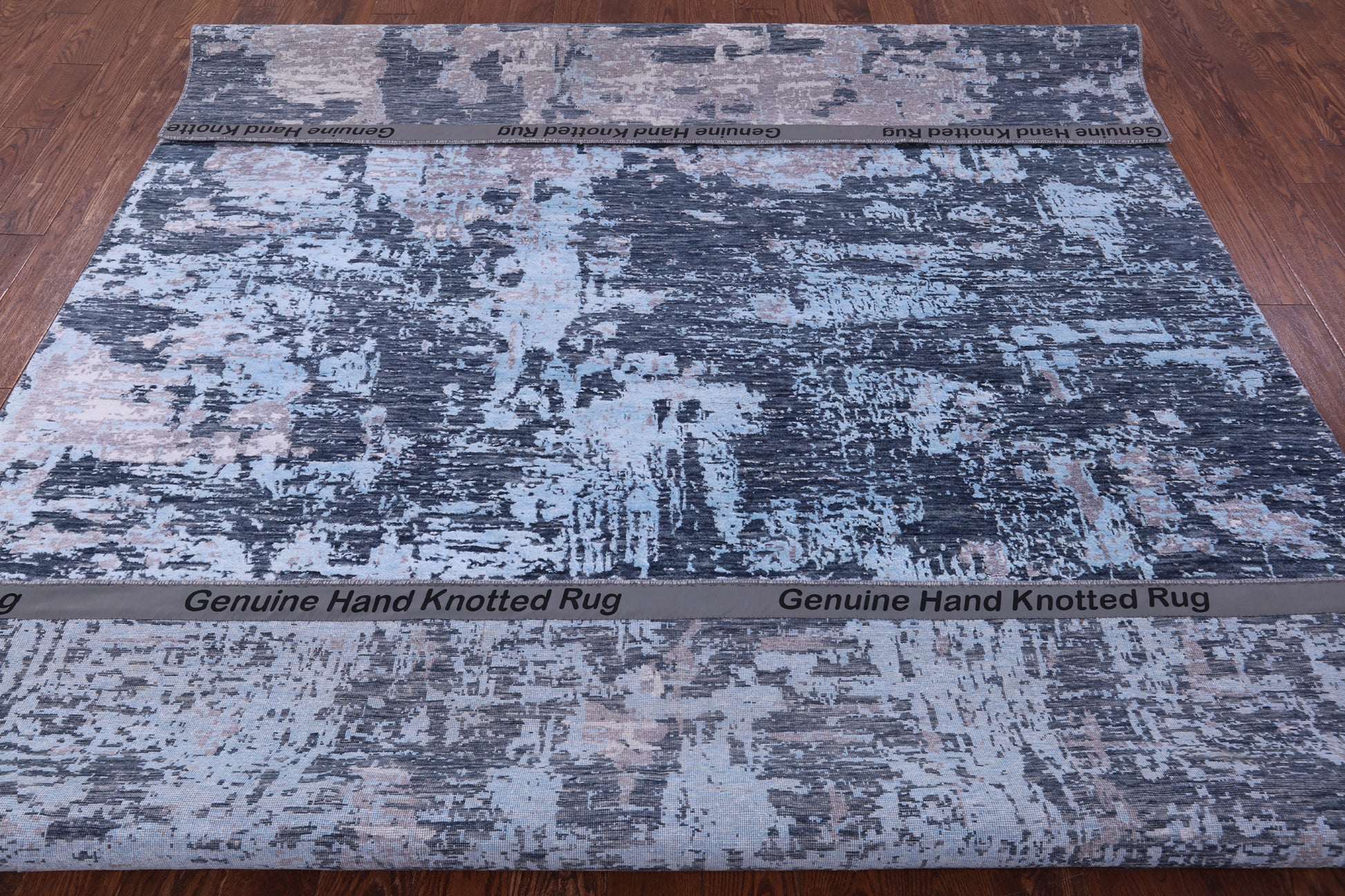 Abstract Modern Hand Knotted Wool & Silk Rug - 7' 11" X 10' 3" - Golden Nile