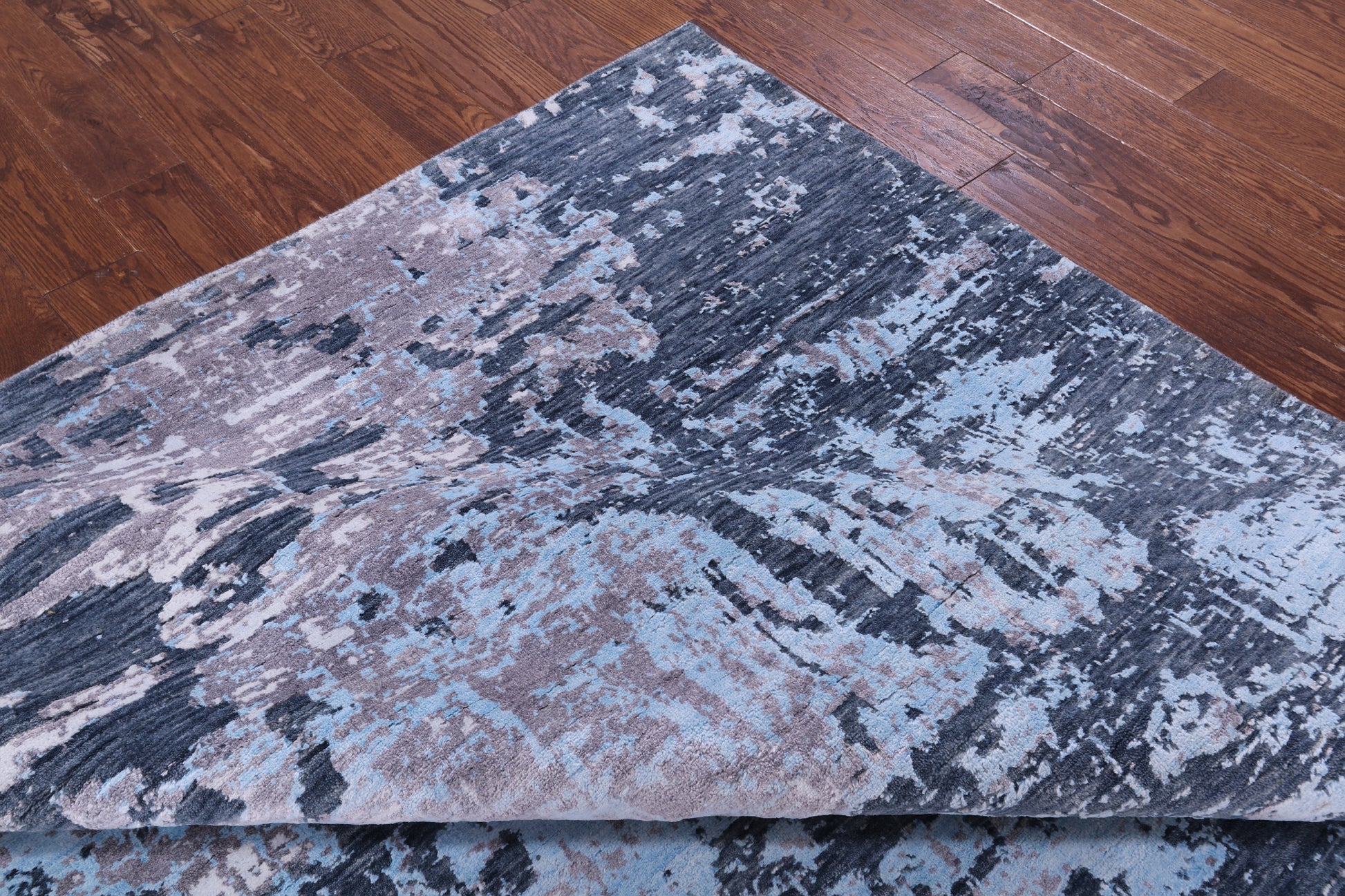 Abstract Modern Hand Knotted Wool & Silk Rug - 7' 11" X 10' 3" - Golden Nile