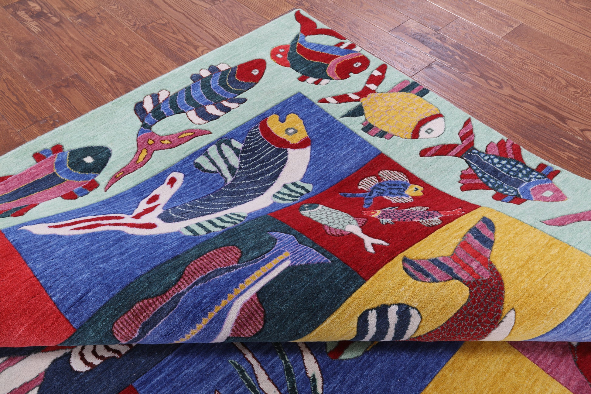 Fish Design Persian Gabbeh Hand Knotted Wool Rug - 7' 10" X 10' 4" - Golden Nile