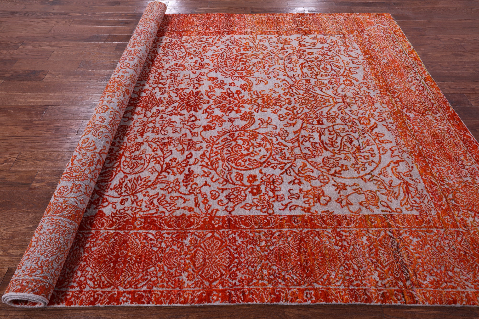 Grey Persian Handmade Wool & Silk Rug - 7' 11" X 9' 10" - Golden Nile
