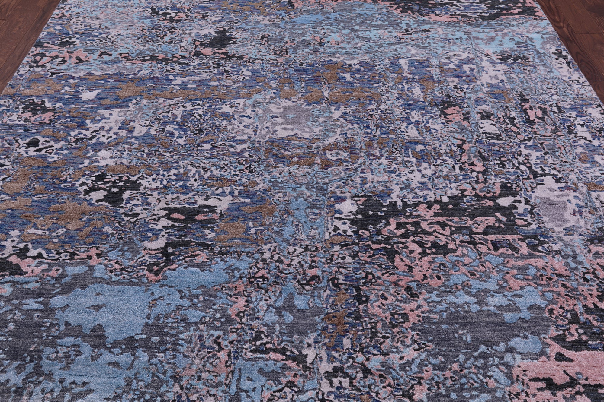 Abstract Modern Hand Knotted Wool & Silk Rug - 7' 10" X 9' 9" - Golden Nile