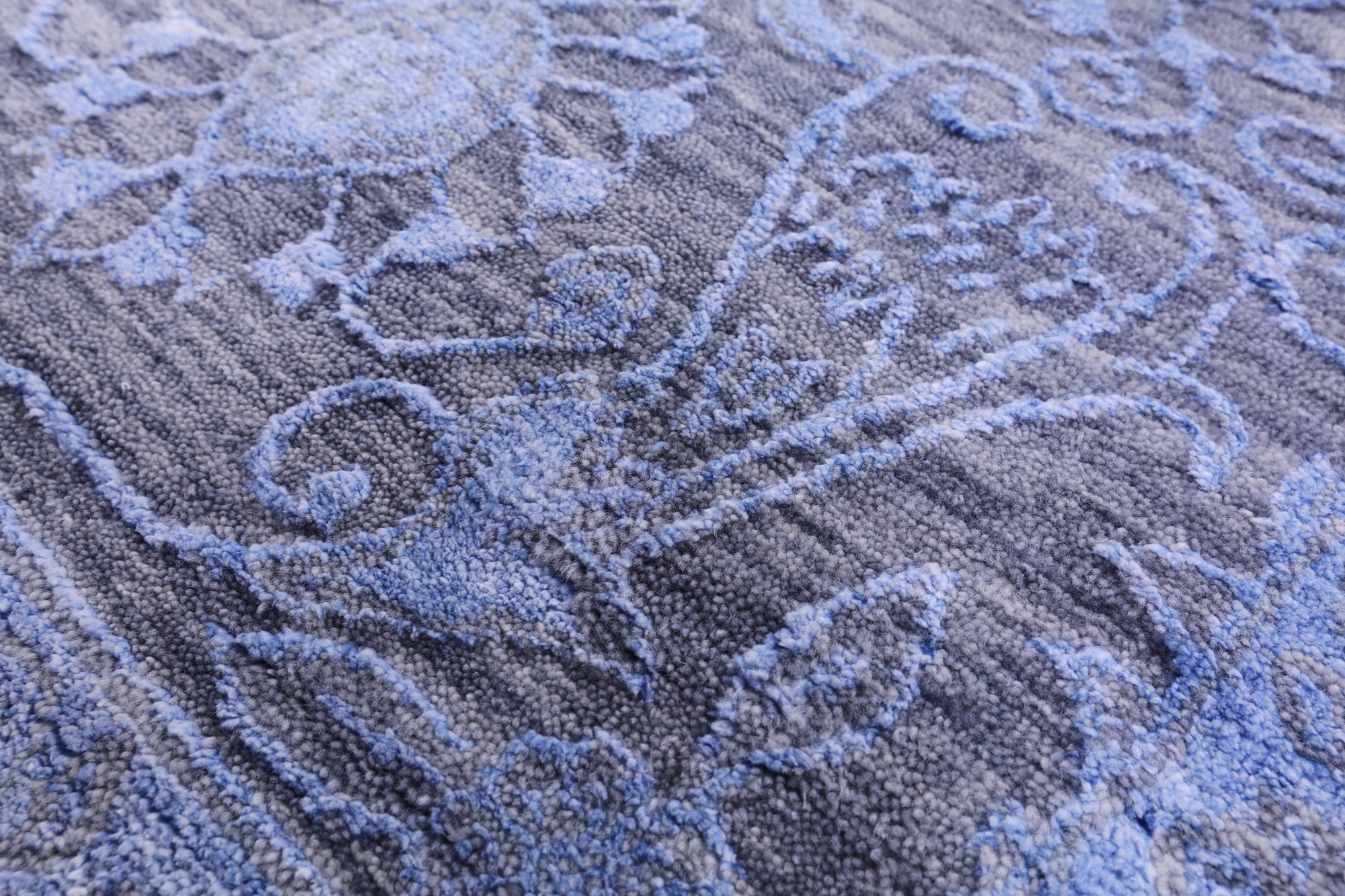 Grey Persian Hand Knotted Wool & Silk Rug - 9' 0" X 12' 2" - Golden Nile