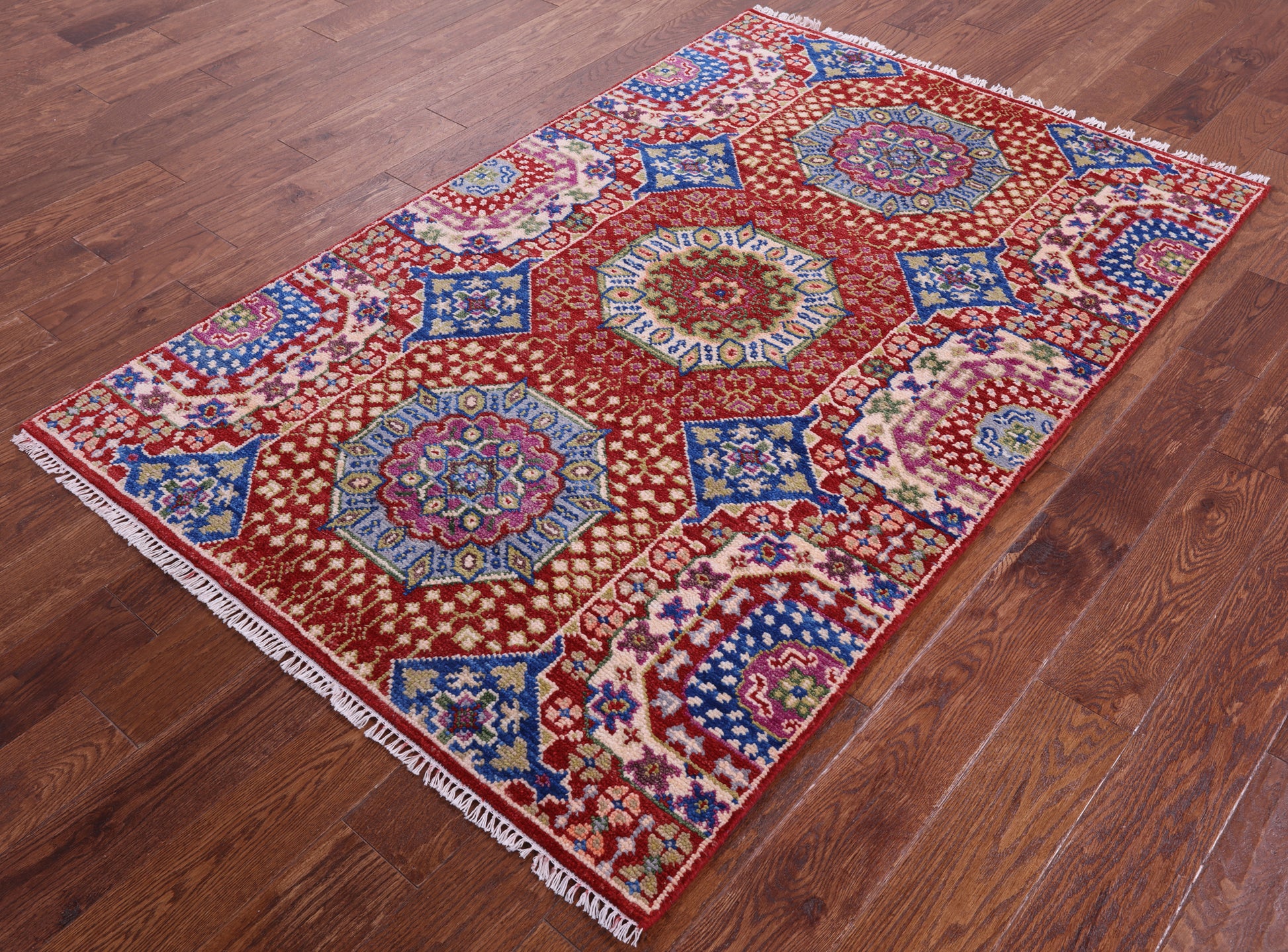 Geometric Persian Mamluk Hand Knotted Wool Rug - 4' 0" X 6' 2" - Golden Nile