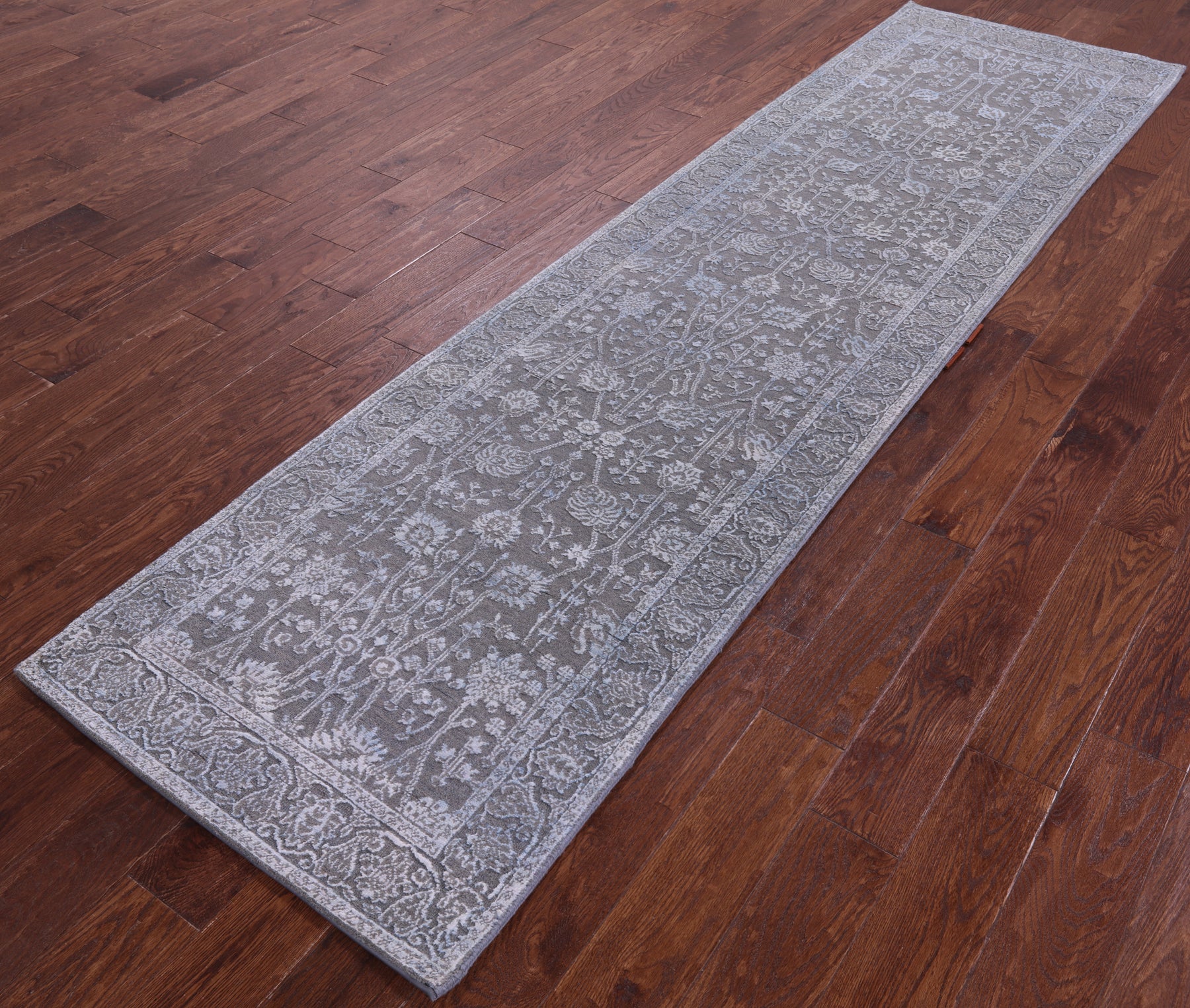 Grey Persian Hand Knotted Wool & Silk Runner Rug - 2' 7" X 9' 11" - Golden Nile