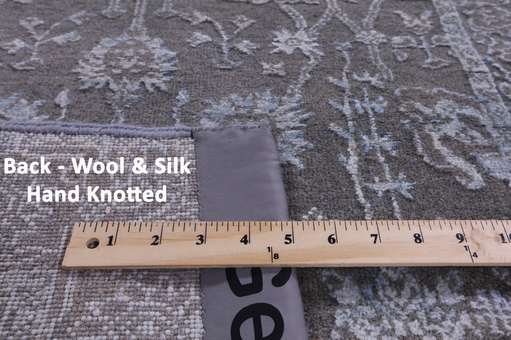 Grey Persian Hand Knotted Wool & Silk Runner Rug - 2' 7" X 9' 11" - Golden Nile