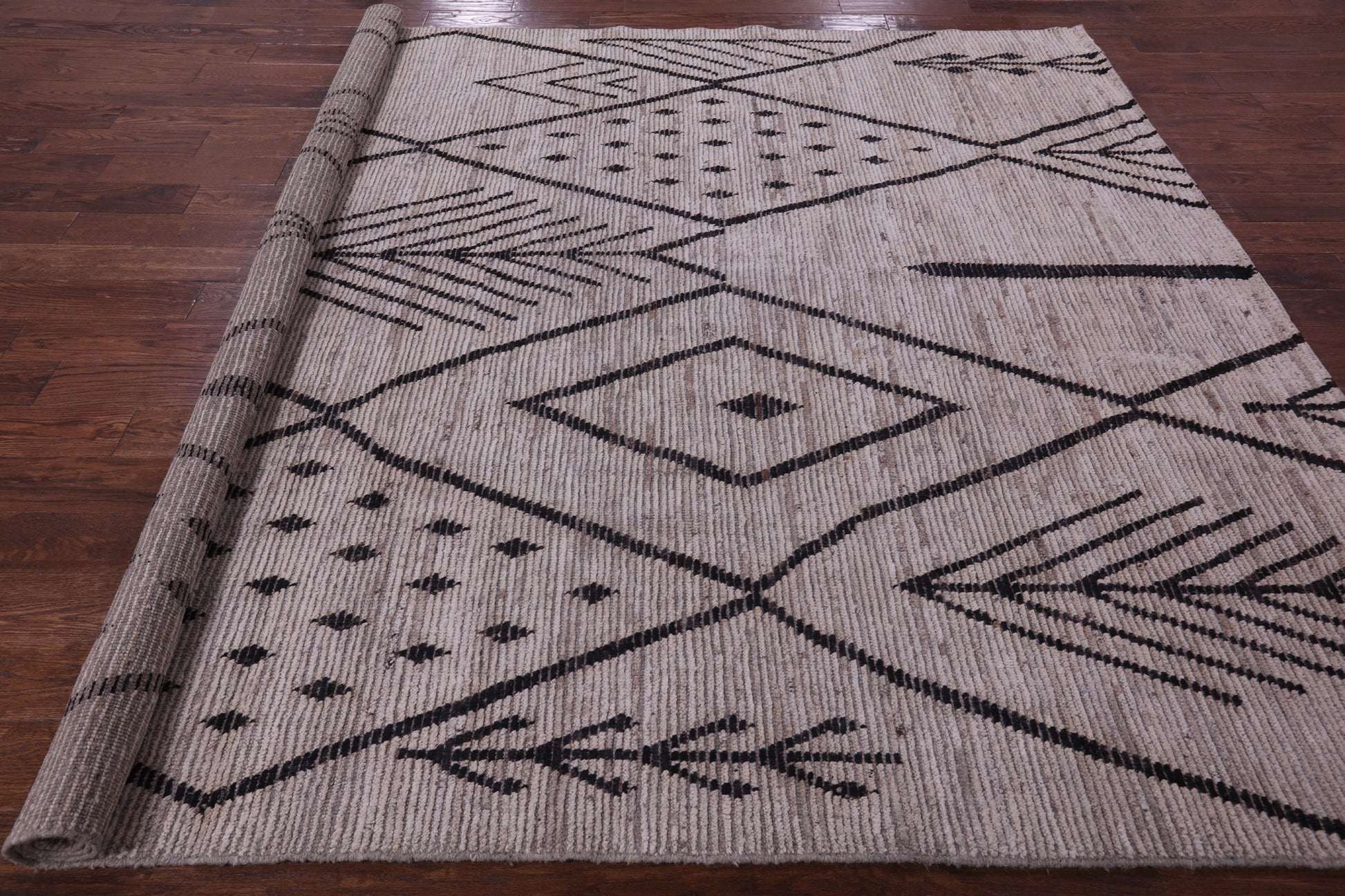 Tribal Moroccan Hand Knotted Wool On Wool Rug - 8' 2" X 9' 7" - Golden Nile