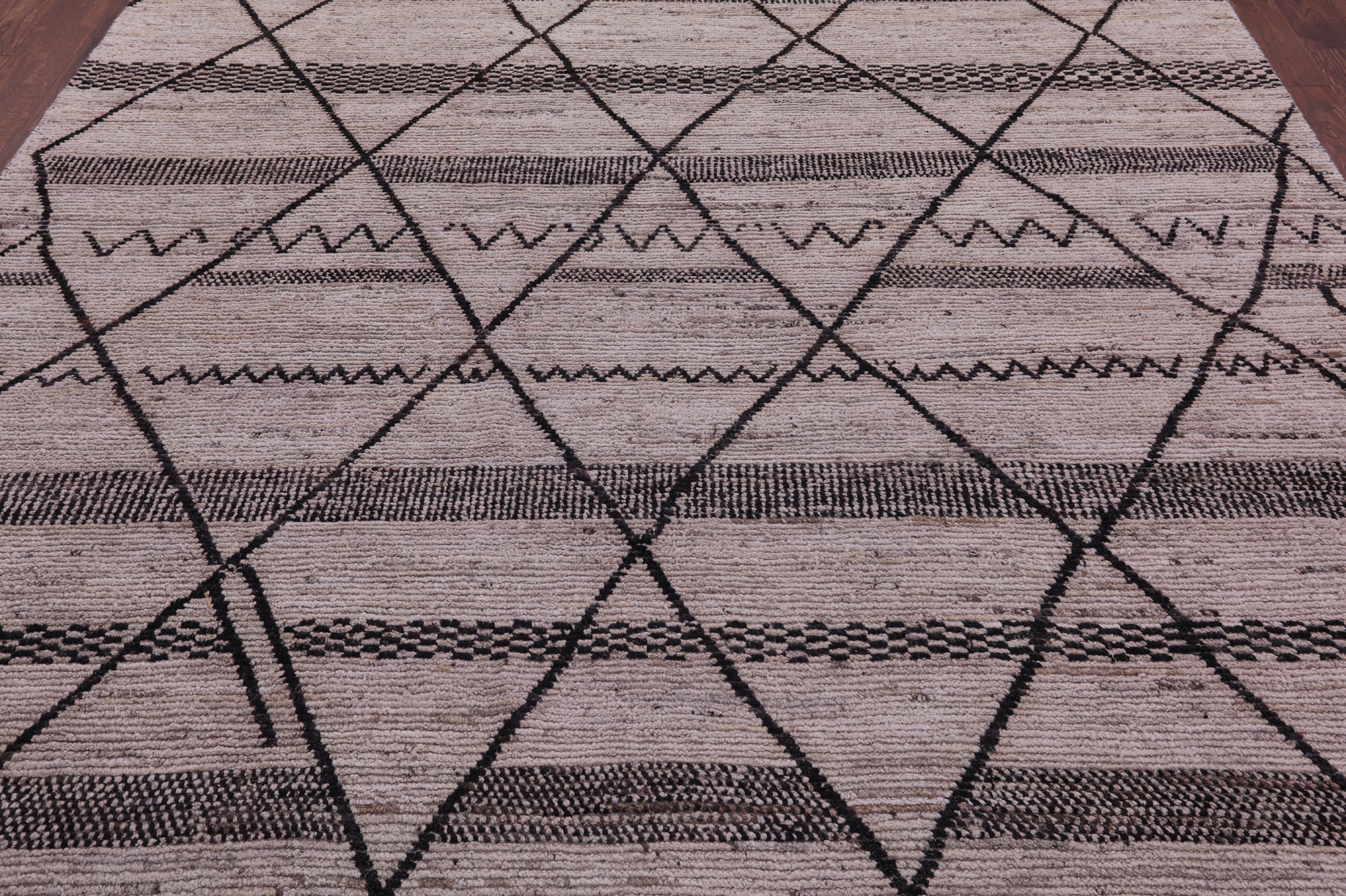 Tribal Moroccan Hand Knotted Wool On Wool Rug - 8' 4" X 9' 8" - Golden Nile