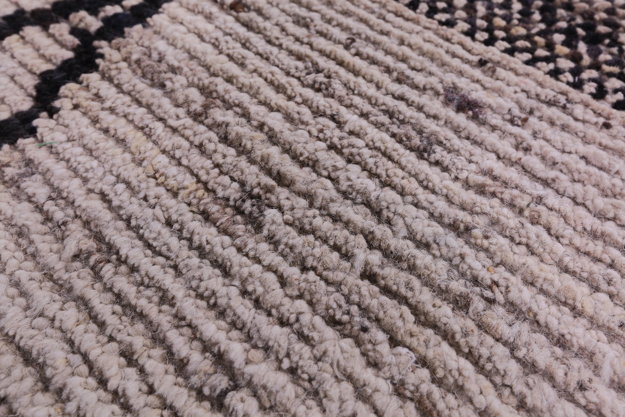 Tribal Moroccan Hand Knotted Wool On Wool Rug - 8' 4" X 9' 8" - Golden Nile