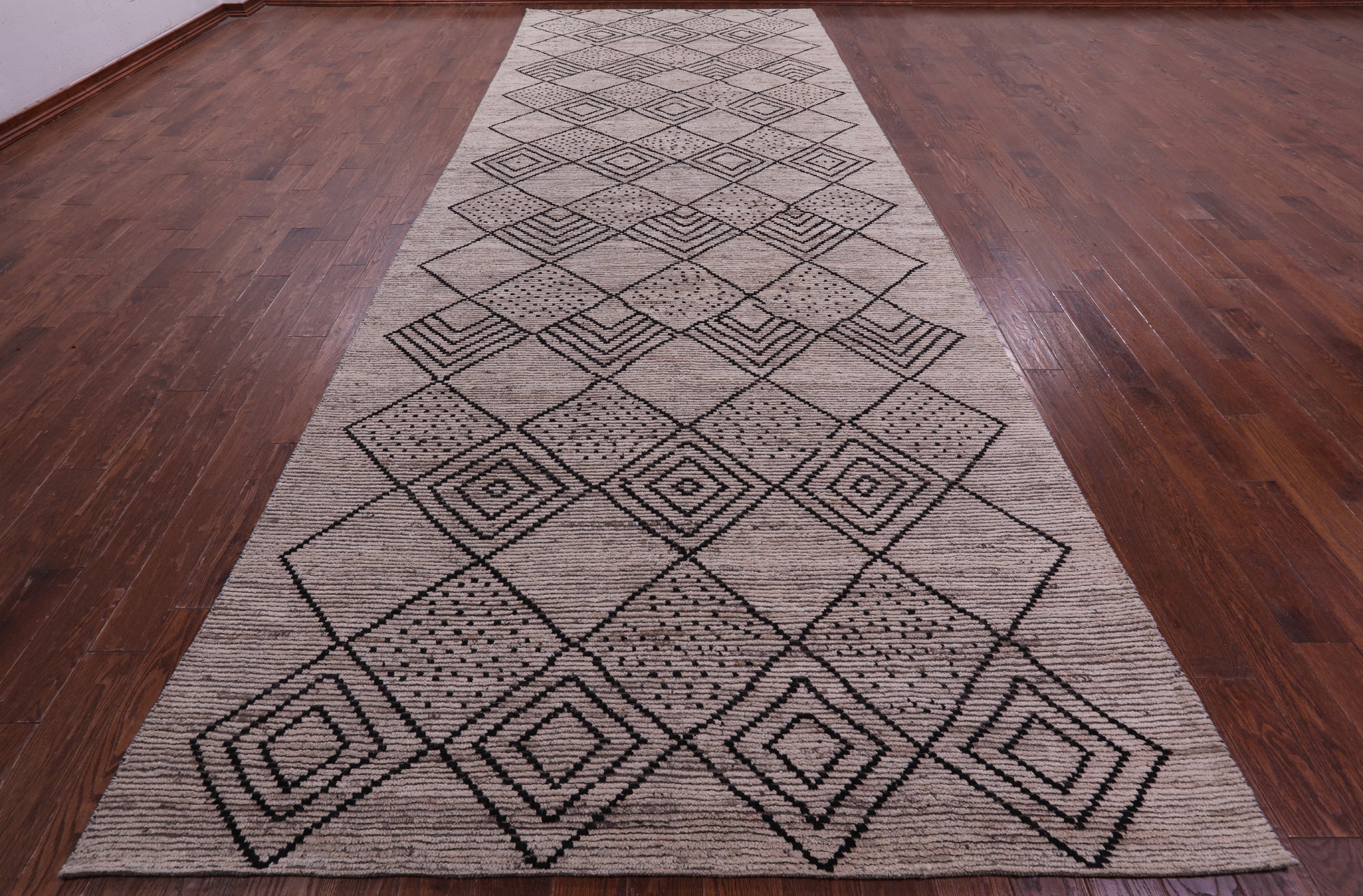 Tribal Moroccan Hand Knotted Wool On Wool Rug - 6' 8" X 18' 3" - Golden Nile