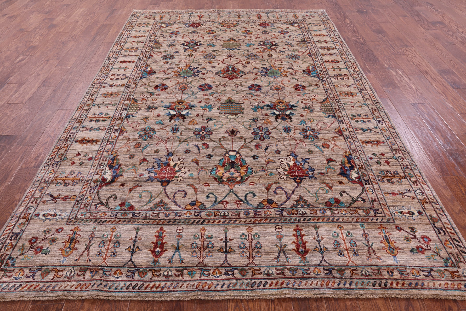 Peshawar Hand Knotted Wool Rug - 6' 10" X 10' 2" - Golden Nile