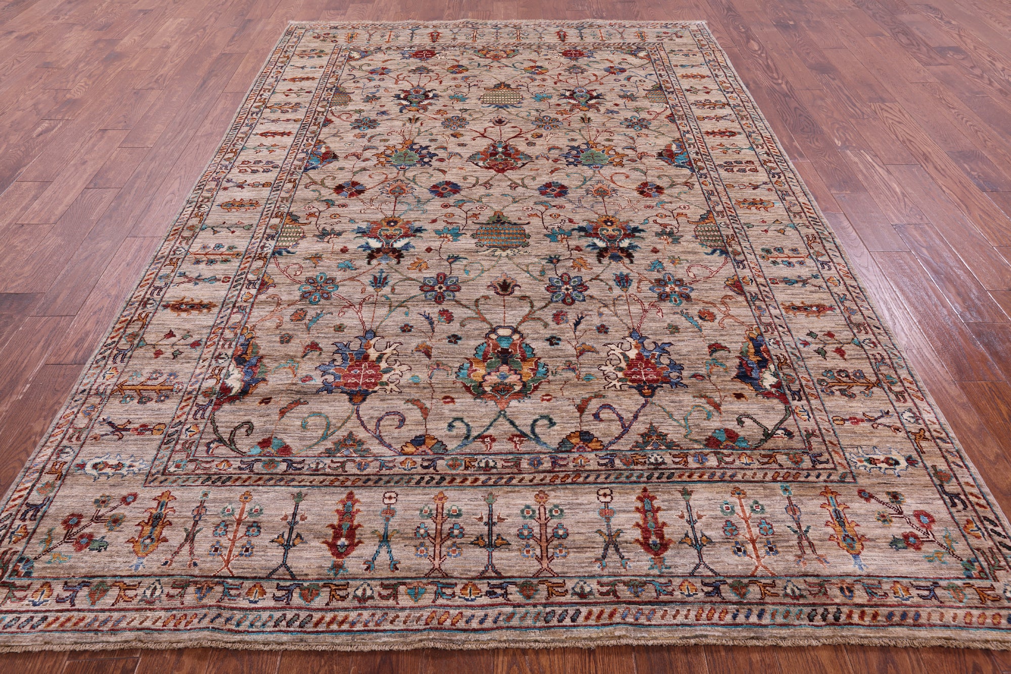 Peshawar Hand Knotted Wool Rug - 6' 10" X 10' 2" - Golden Nile