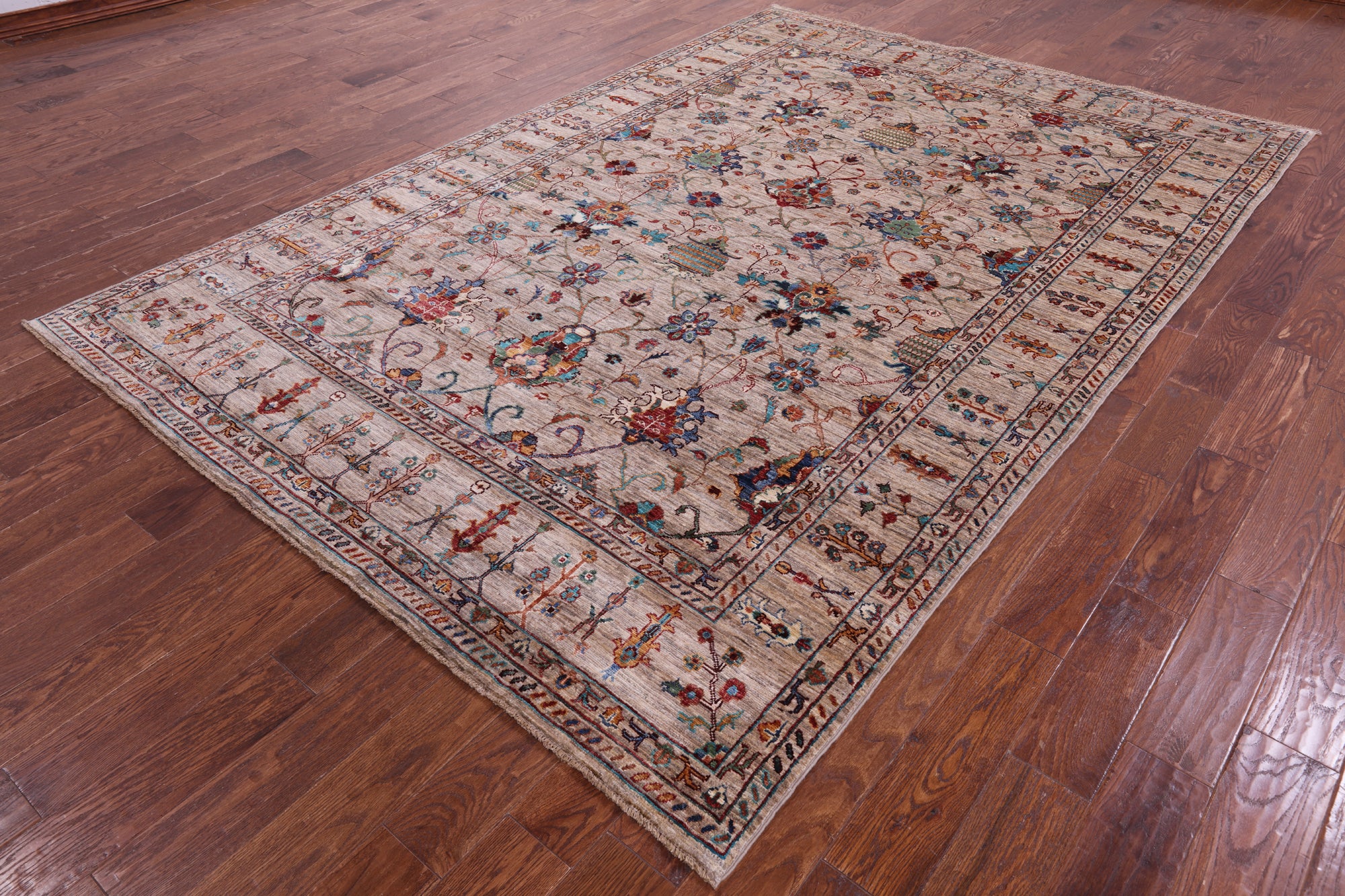 Peshawar Hand Knotted Wool Rug - 6' 10" X 10' 2" - Golden Nile