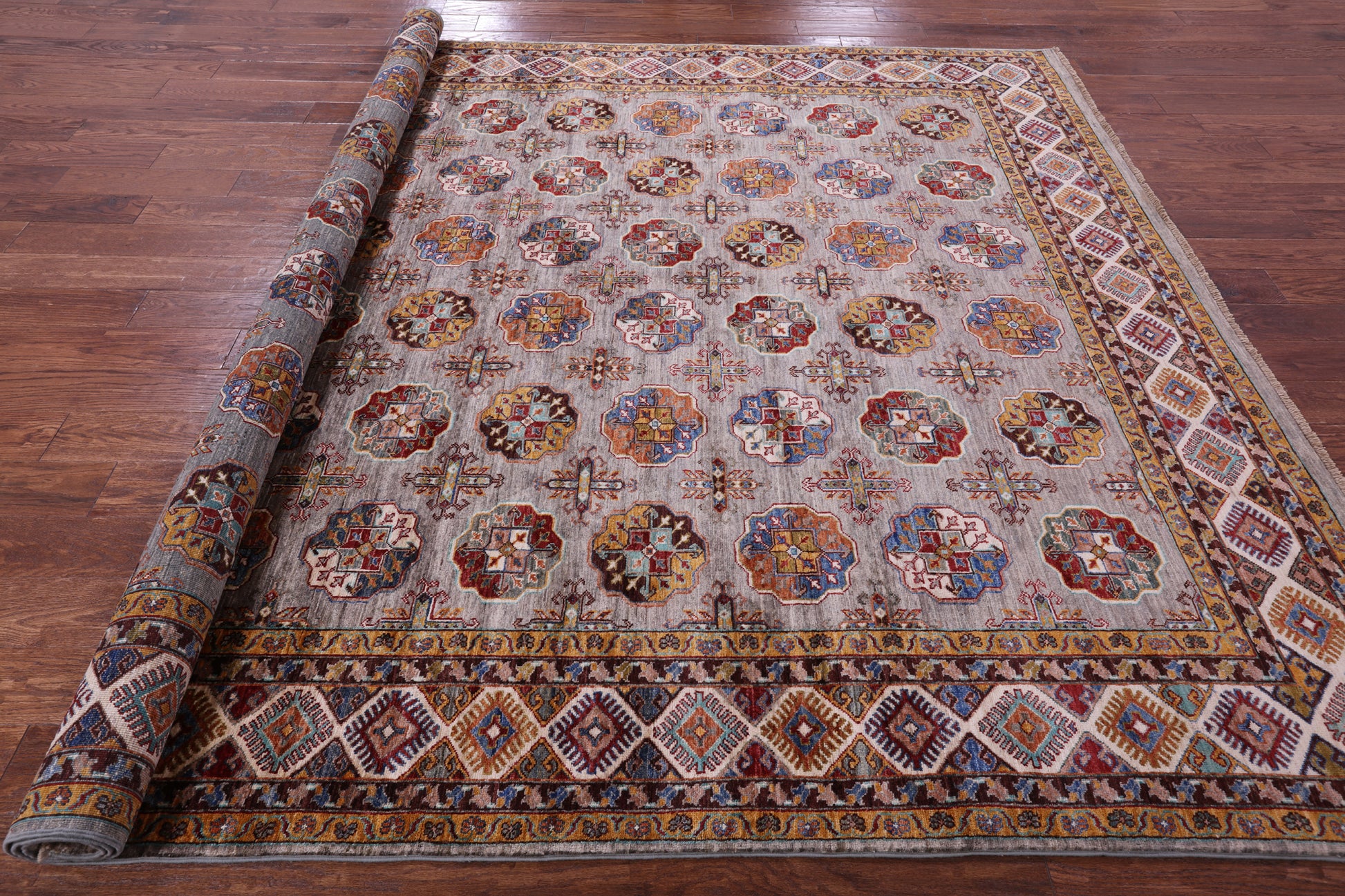 Turkmen Ersari Hand Knotted Wool Rug - 8' 3" X 9' 9" - Golden Nile