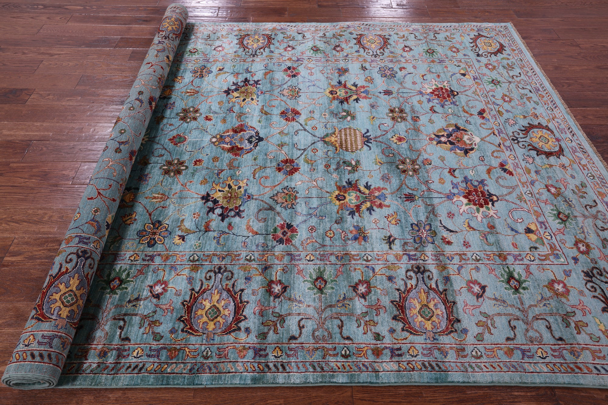 Peshawar Hand Knotted Wool Rug - 6' 10" X 10' 0" - Golden Nile