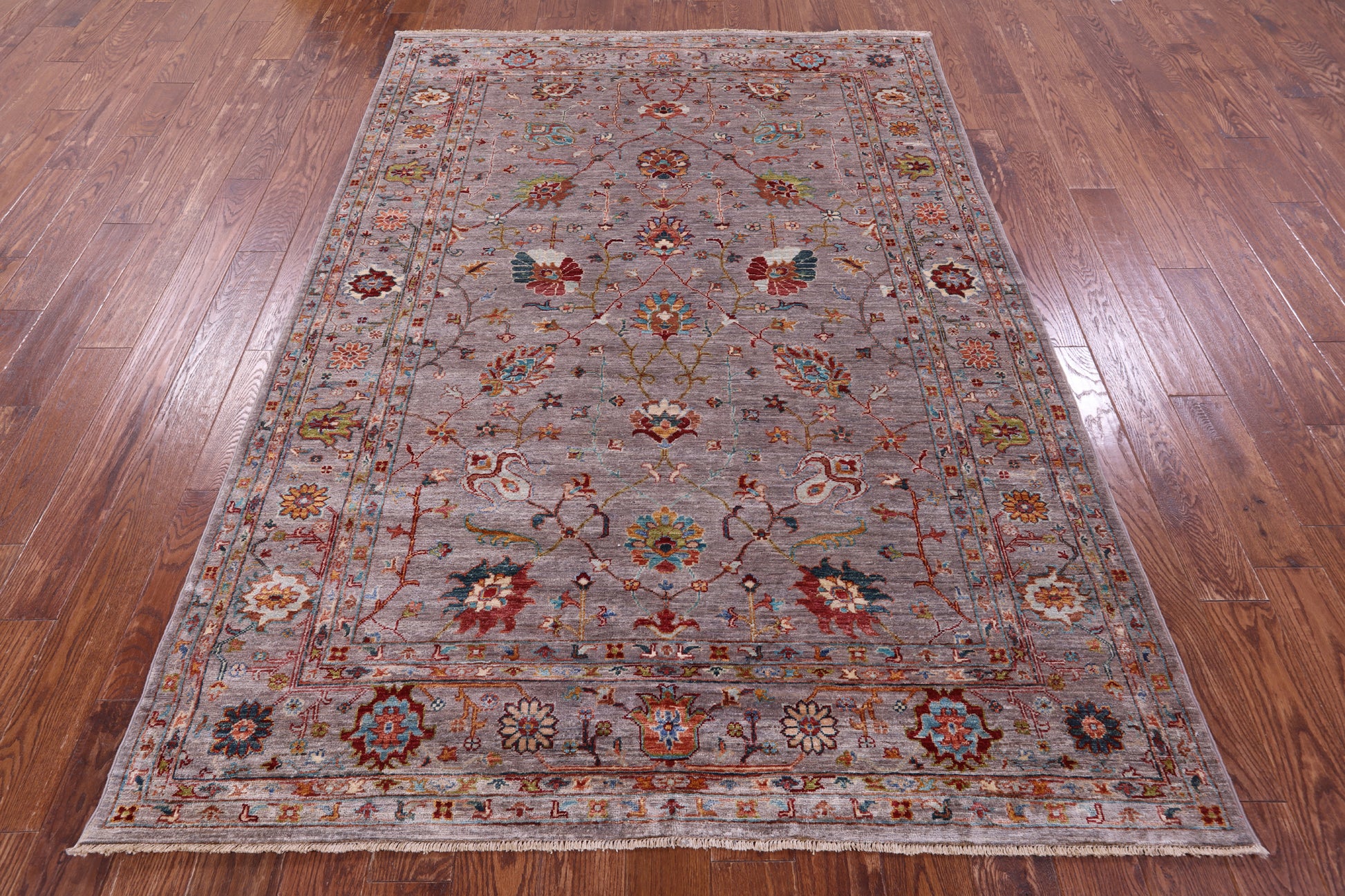 Peshawar Hand Knotted Wool Rug - 5' 9" X 8' 1" - Golden Nile