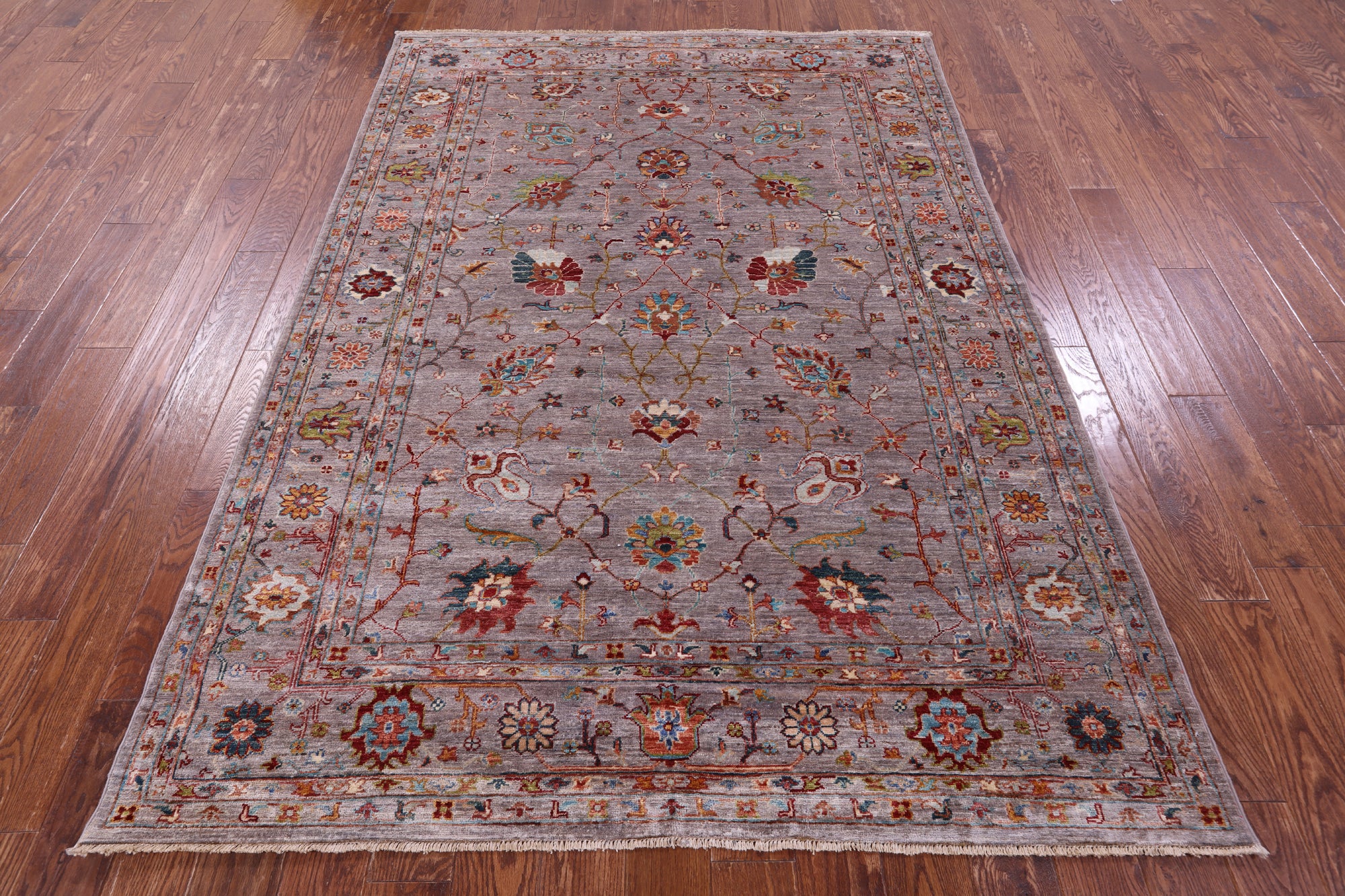Peshawar Hand Knotted Wool Rug - 5' 9" X 8' 1" - Golden Nile