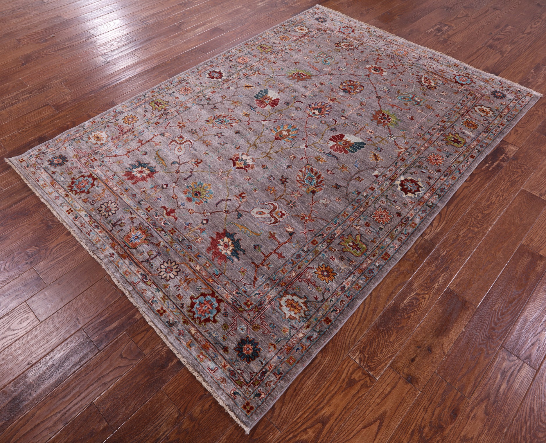Peshawar Hand Knotted Wool Rug - 5' 9" X 8' 1" - Golden Nile