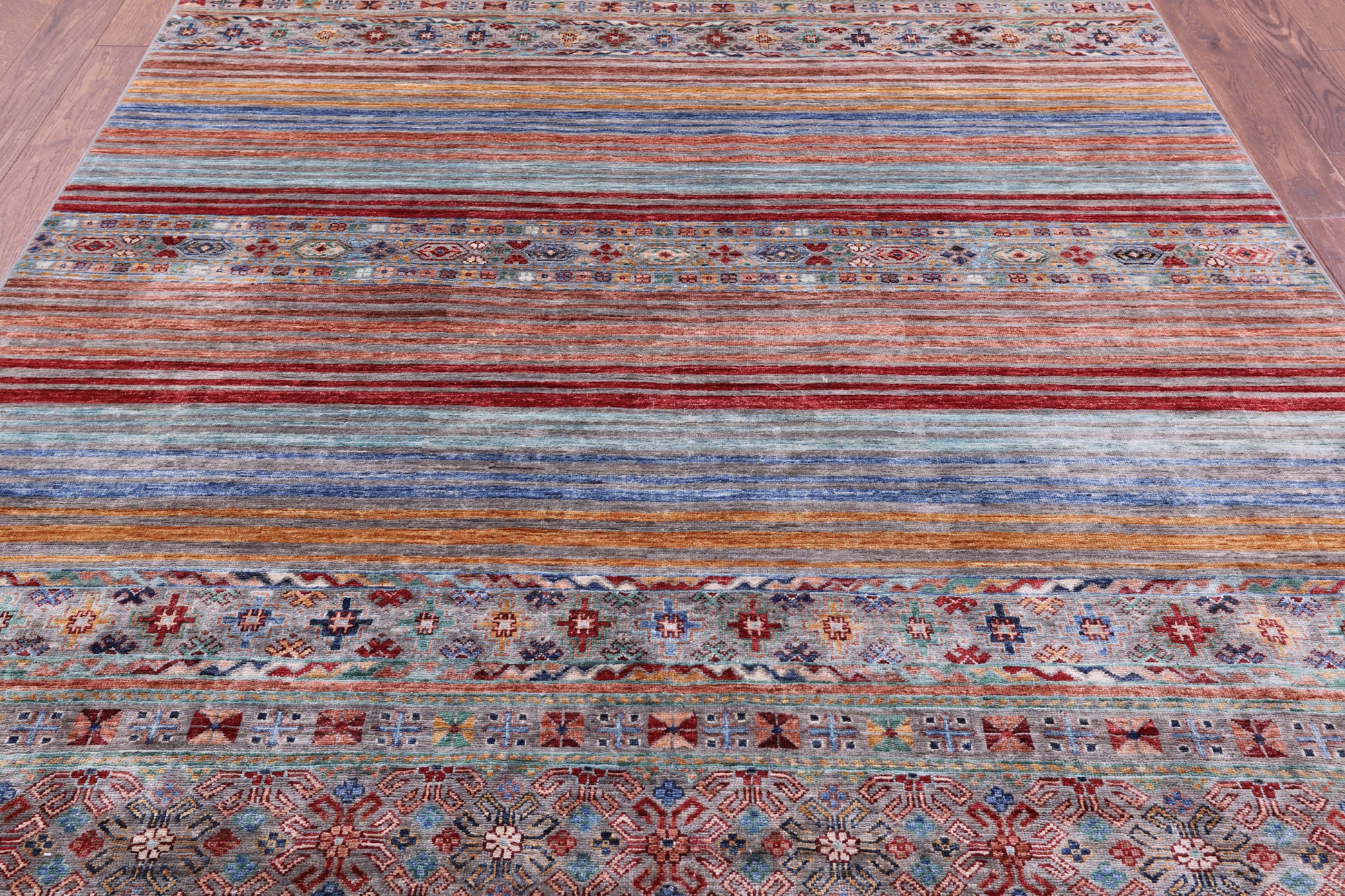 Khorjin Persian Gabbeh Handmade Wool Rug - 6' 8" X 9' 8" - Golden Nile