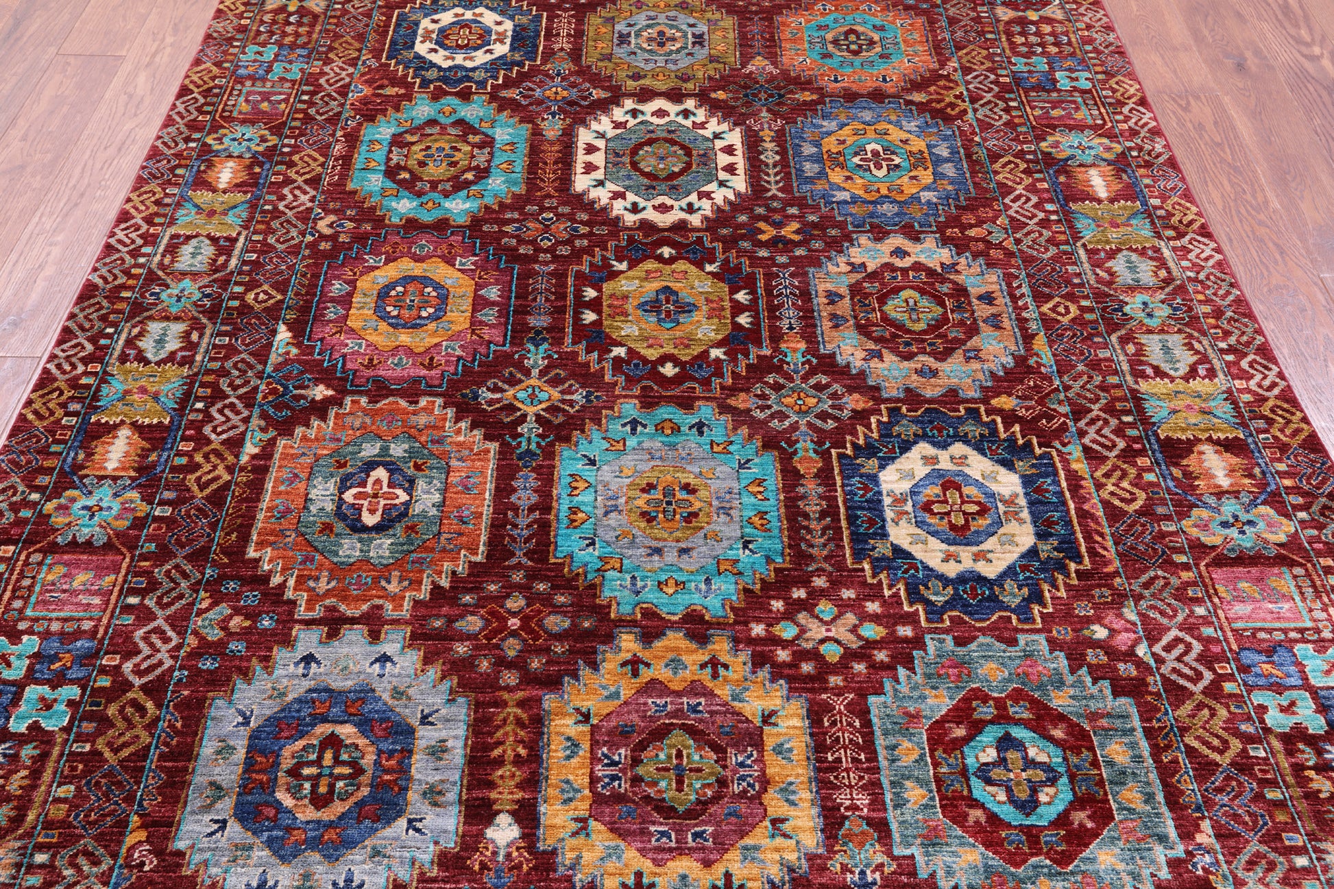 Turkmen Ersari Hand Knotted Wool Rug - 5' 9" X 8' 5" - Golden Nile