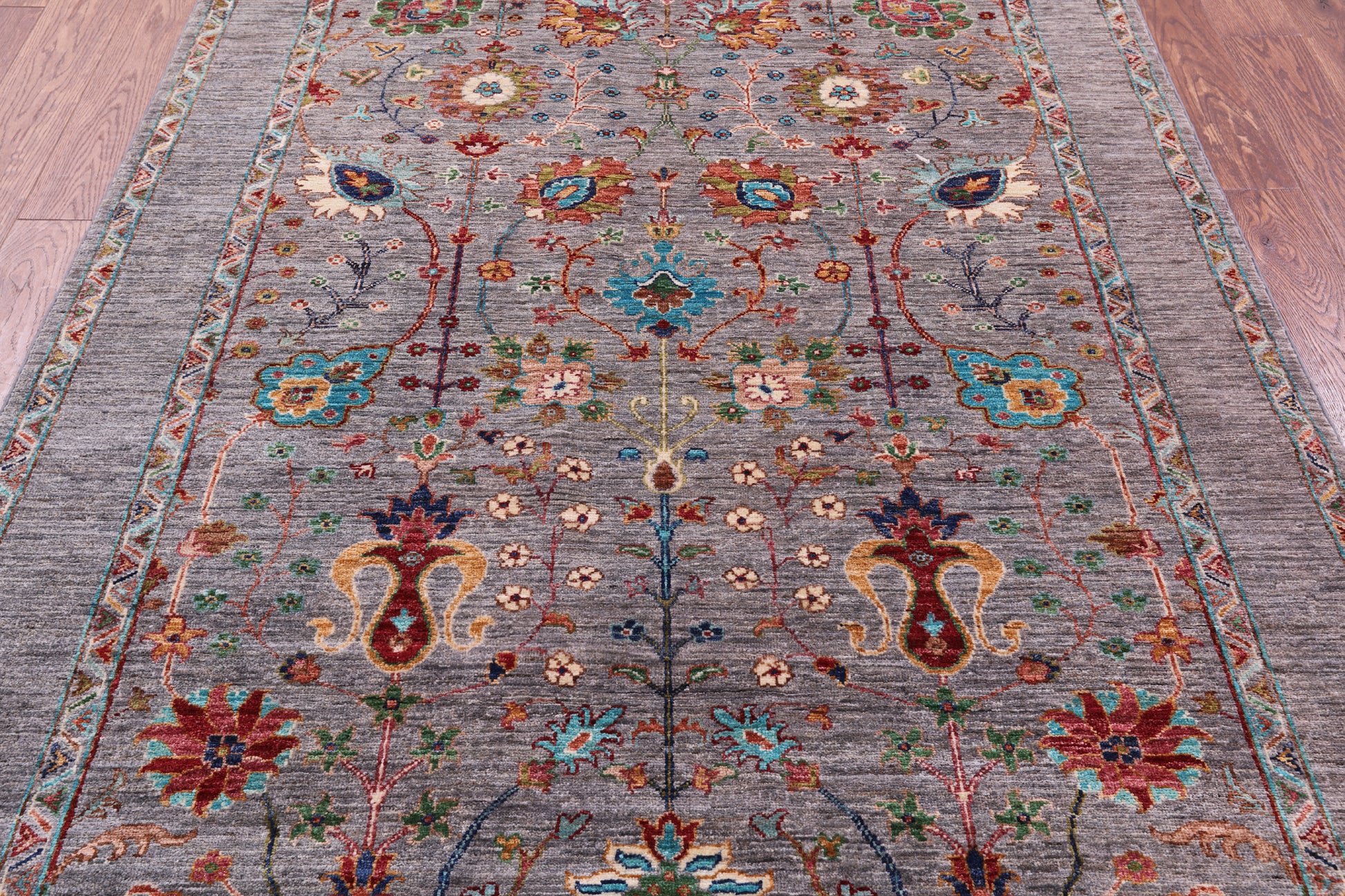 Grey Peshawar Hand Knotted Wool Rug - 5' 1" X 6' 9" - Golden Nile