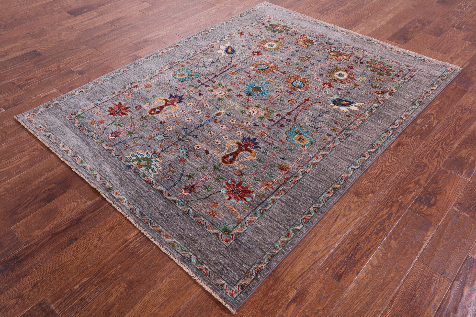 Grey Peshawar Hand Knotted Wool Rug - 5' 1" X 6' 9" - Golden Nile