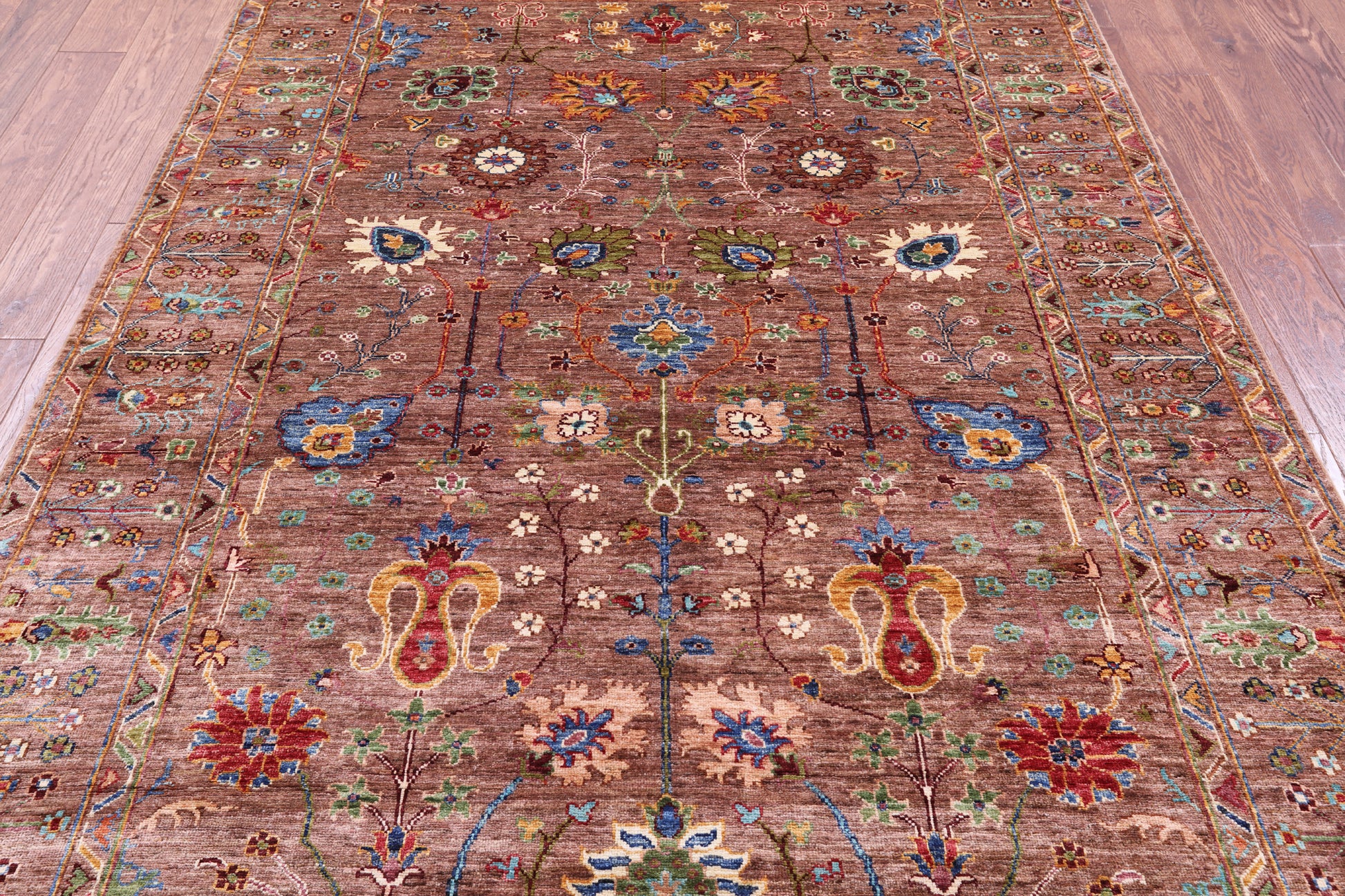 Peshawar Handmade Wool Rug - 5' 7" X 8' 6" - Golden Nile