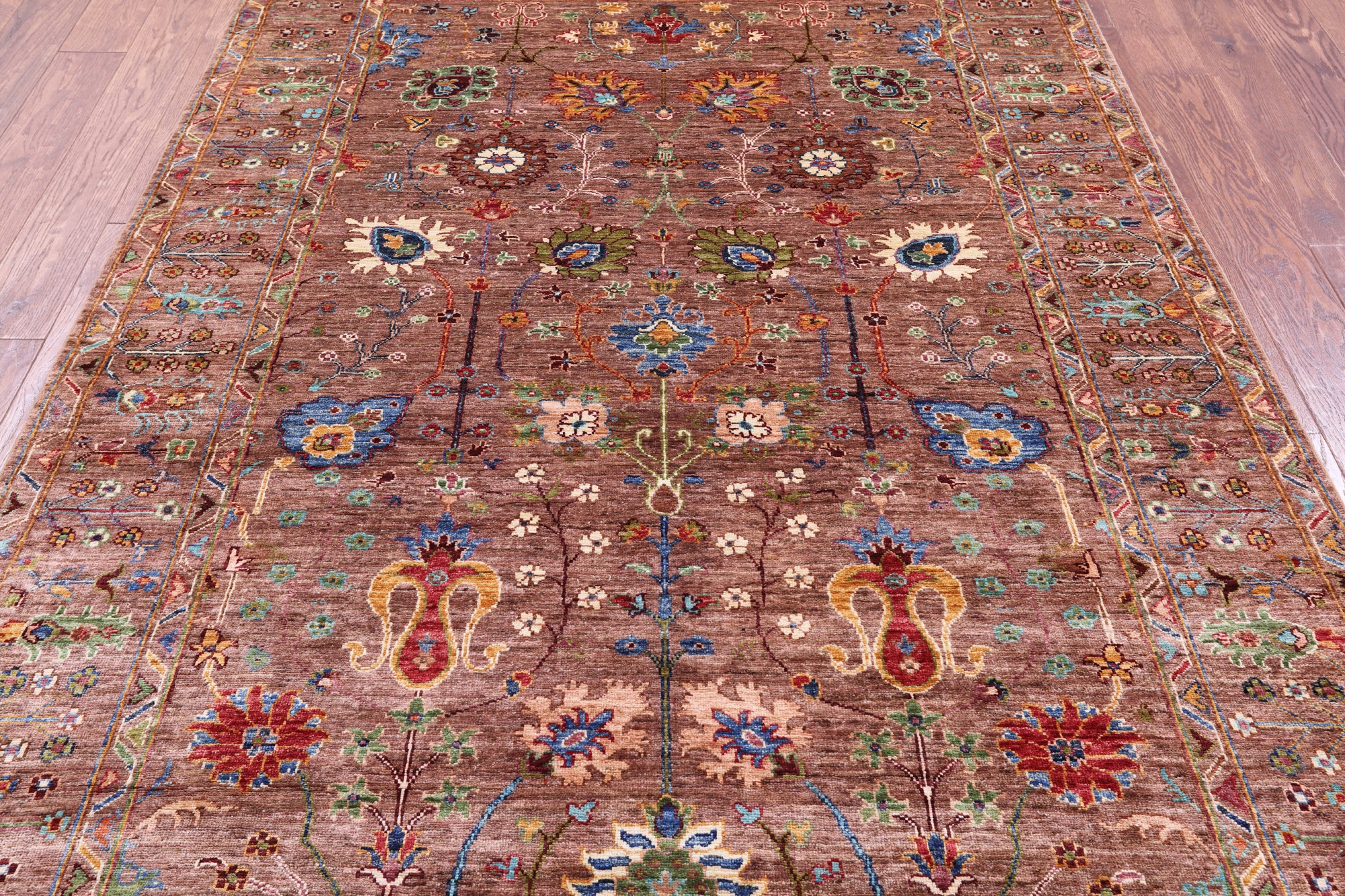 Peshawar Handmade Wool Rug - 5' 7" X 8' 6" - Golden Nile