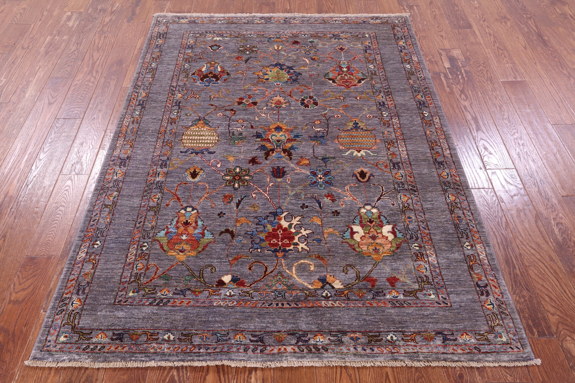 Peshawar Hand Knotted Wool Rug - 5' 0" X 6' 7" - Golden Nile