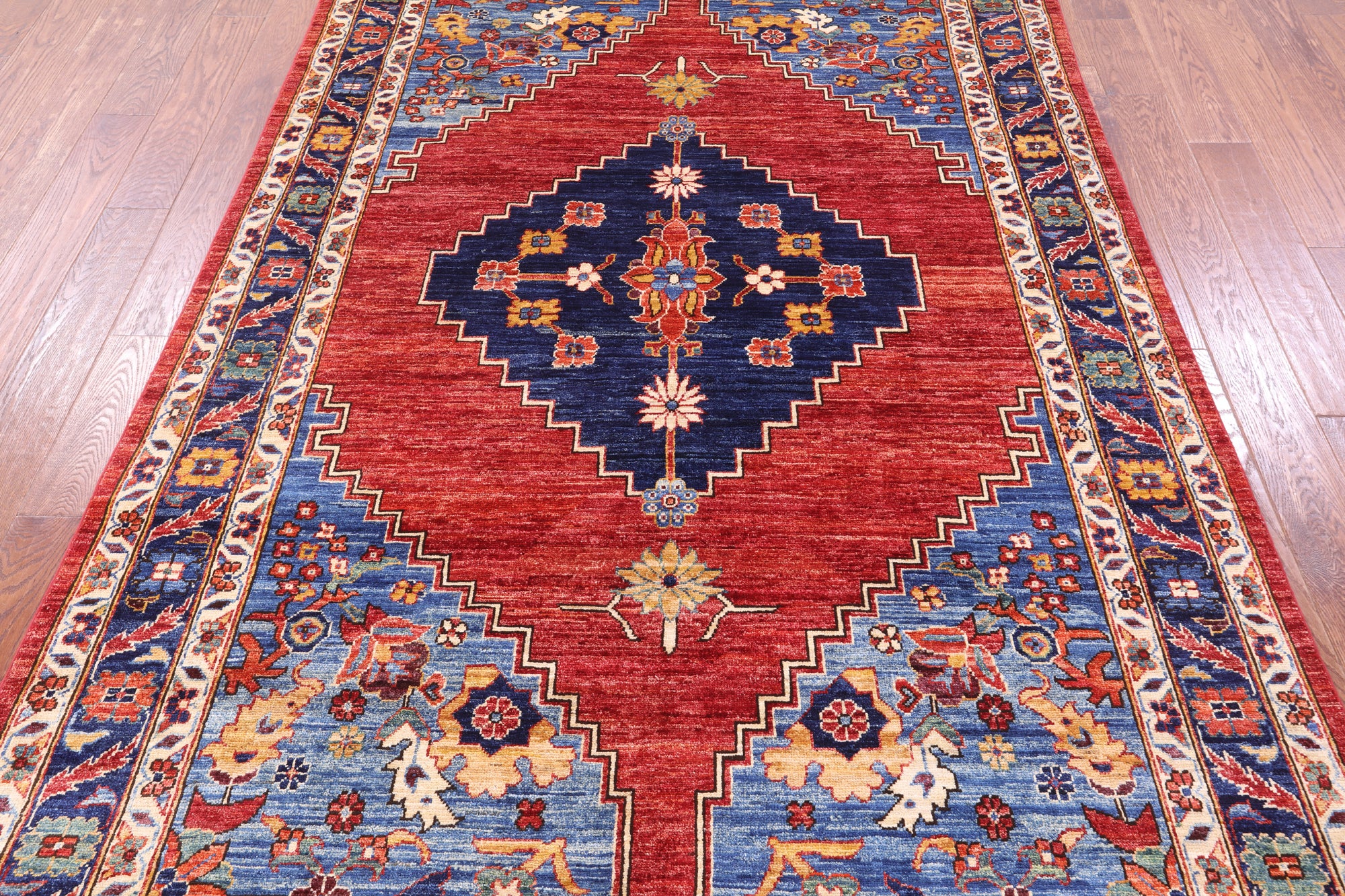Red Persian Fine Serapi Hand Knotted Wool Rug - 5' 9" X 8' 10" - Golden Nile