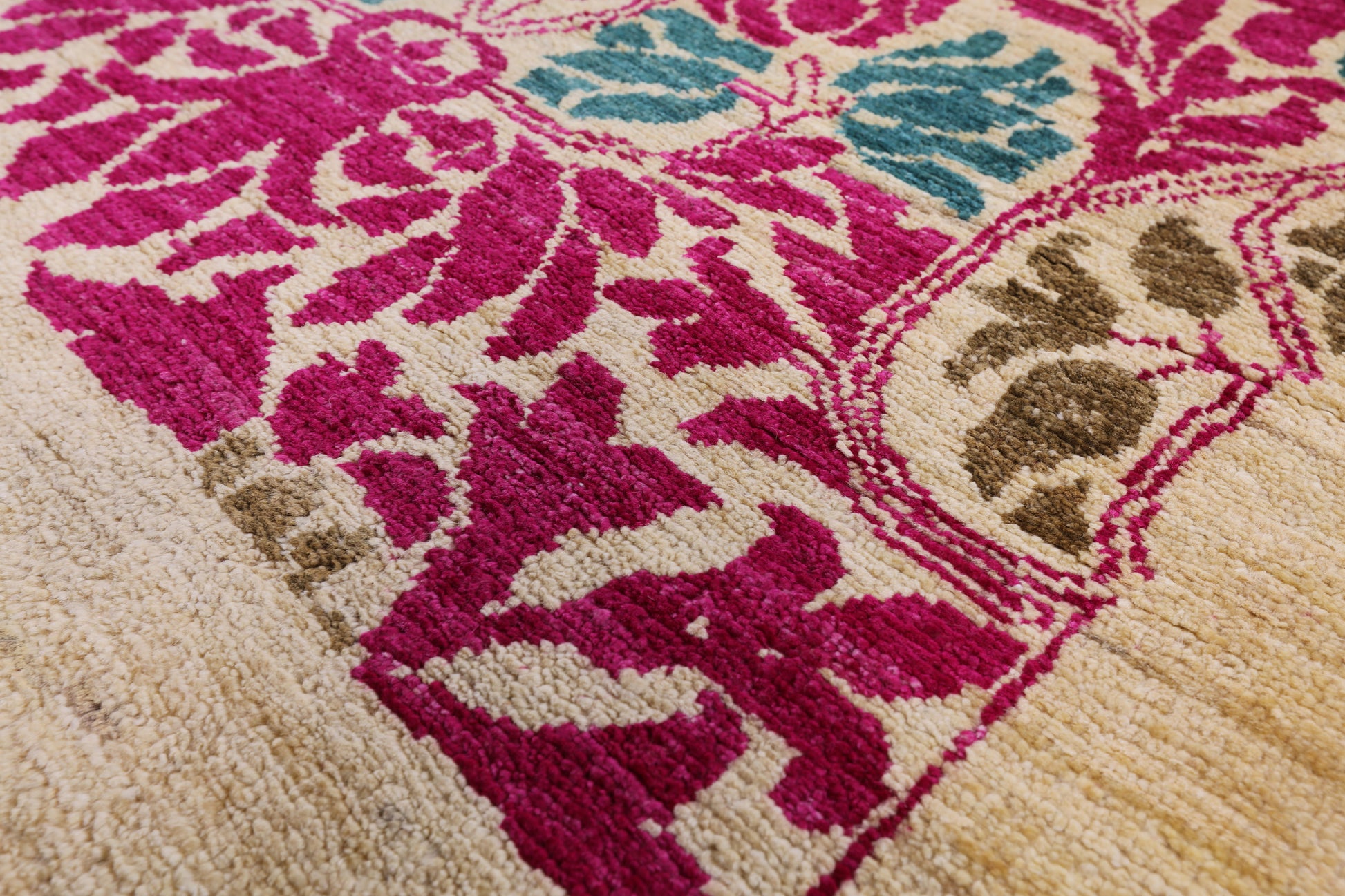 Ivory William Morris Hand Knotted Wool Area Rug - 9' 0" X 11' 9" - Golden Nile