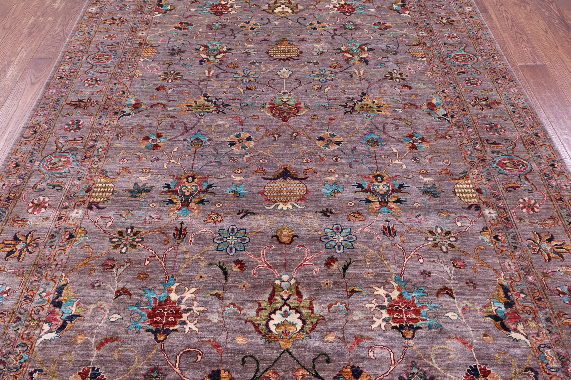 Peshawar Hand Knotted Wool Rug - 7' 0" X 9' 10" - Golden Nile