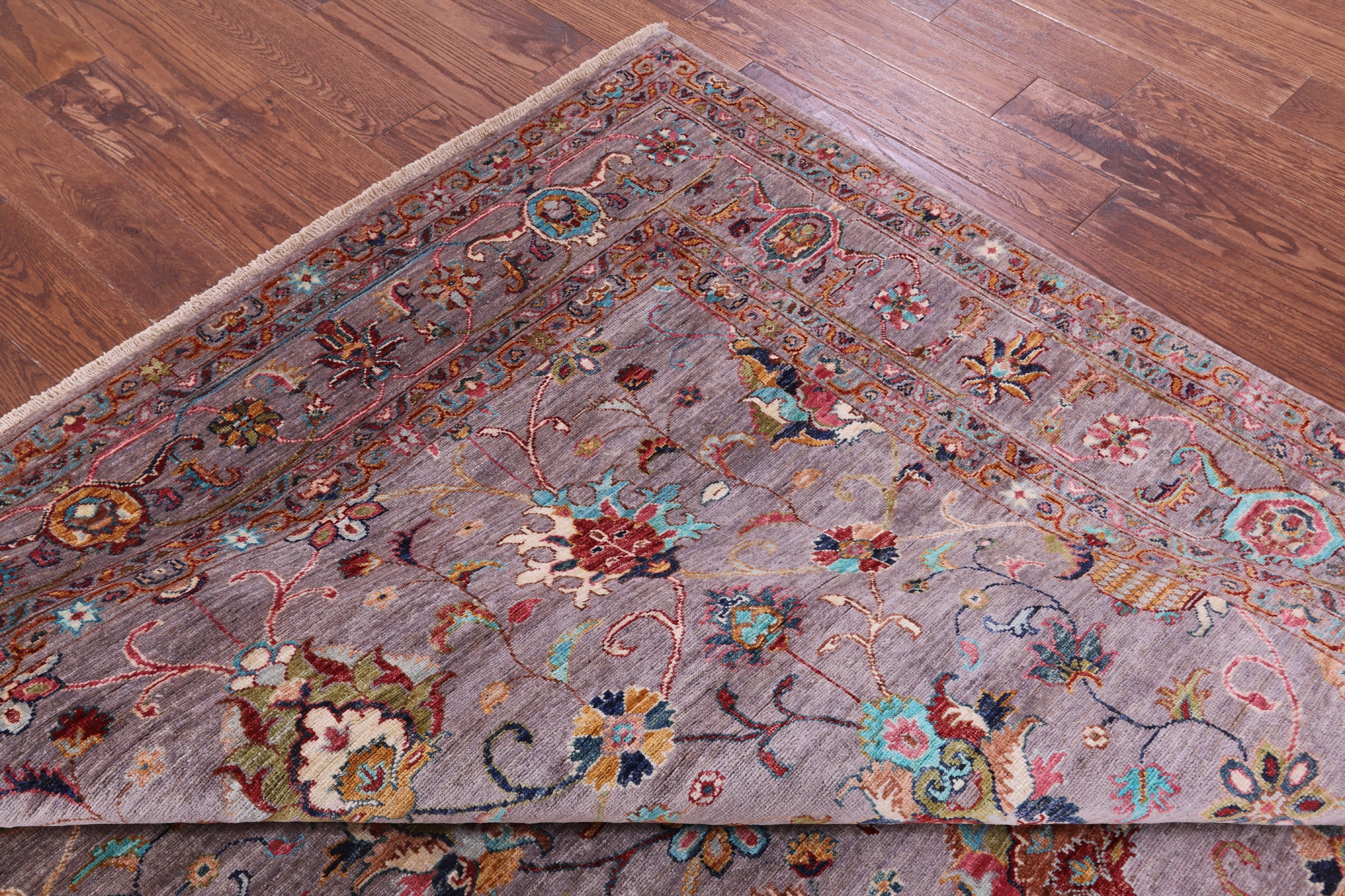 Peshawar Hand Knotted Wool Rug - 7' 0" X 9' 10" - Golden Nile