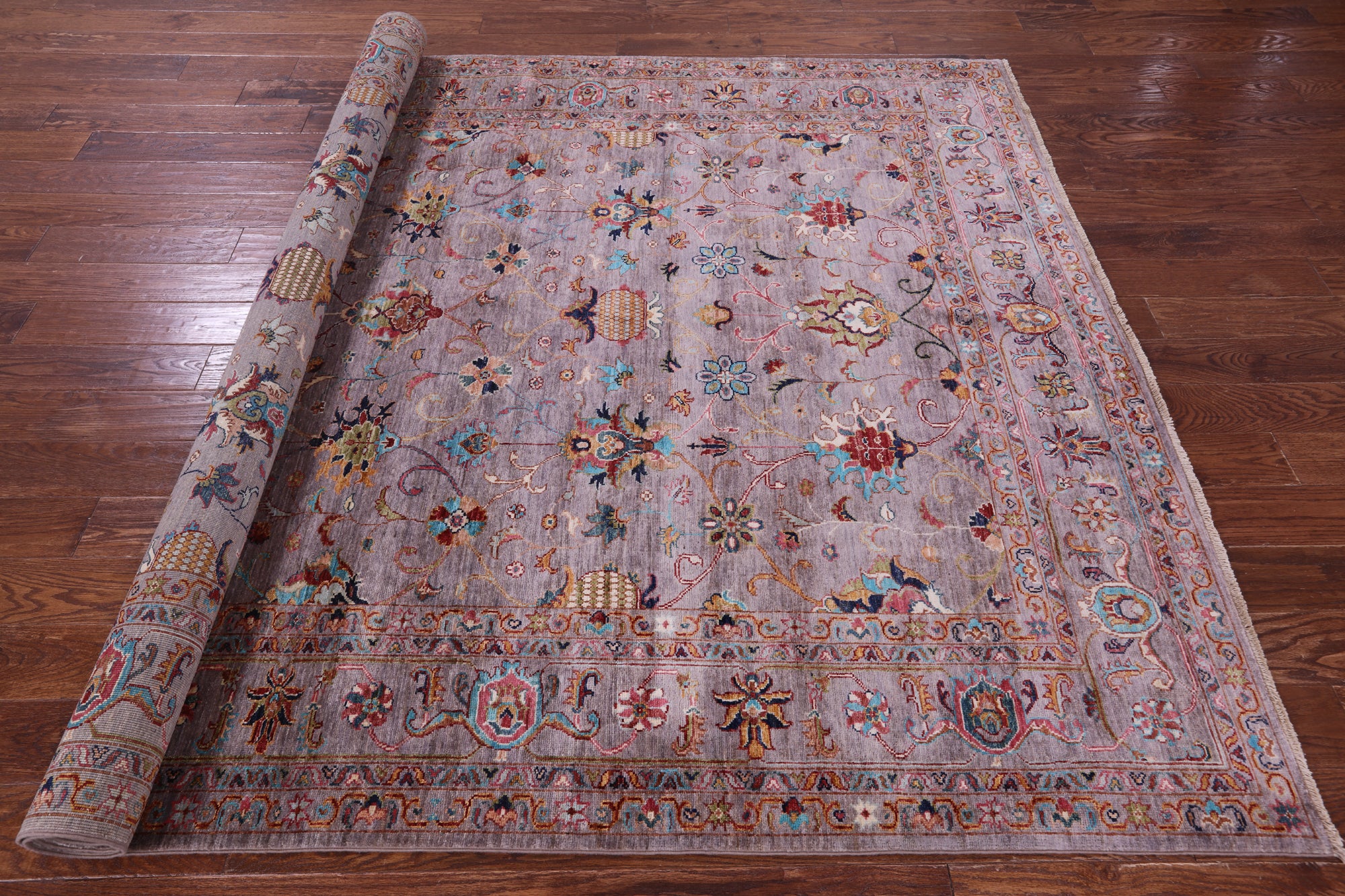 Peshawar Hand Knotted Wool Rug - 7' 0" X 9' 10" - Golden Nile