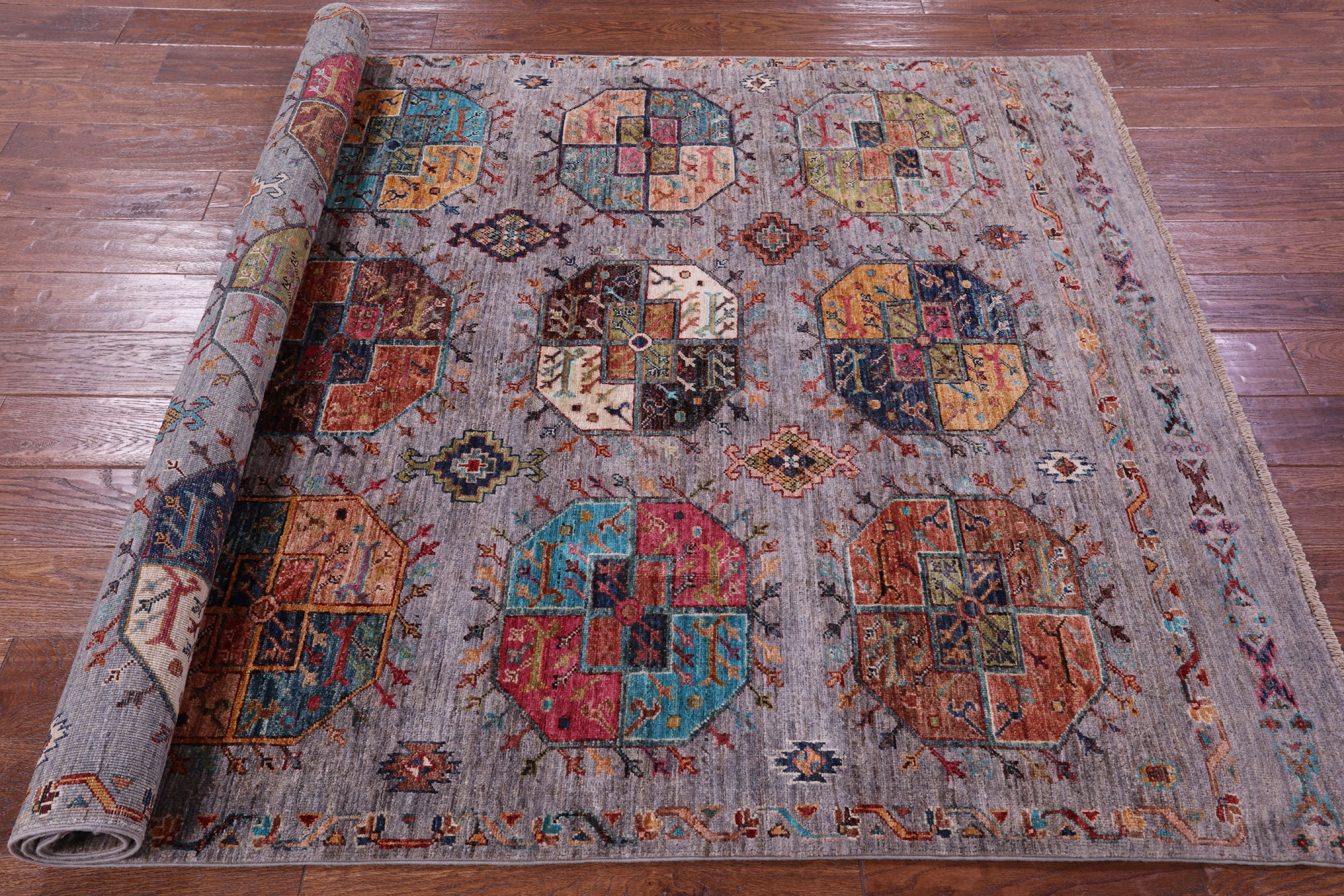 Grey Turkmen Ersari Hand Knotted Wool Rug - 5' 0" X 6' 10" - Golden Nile