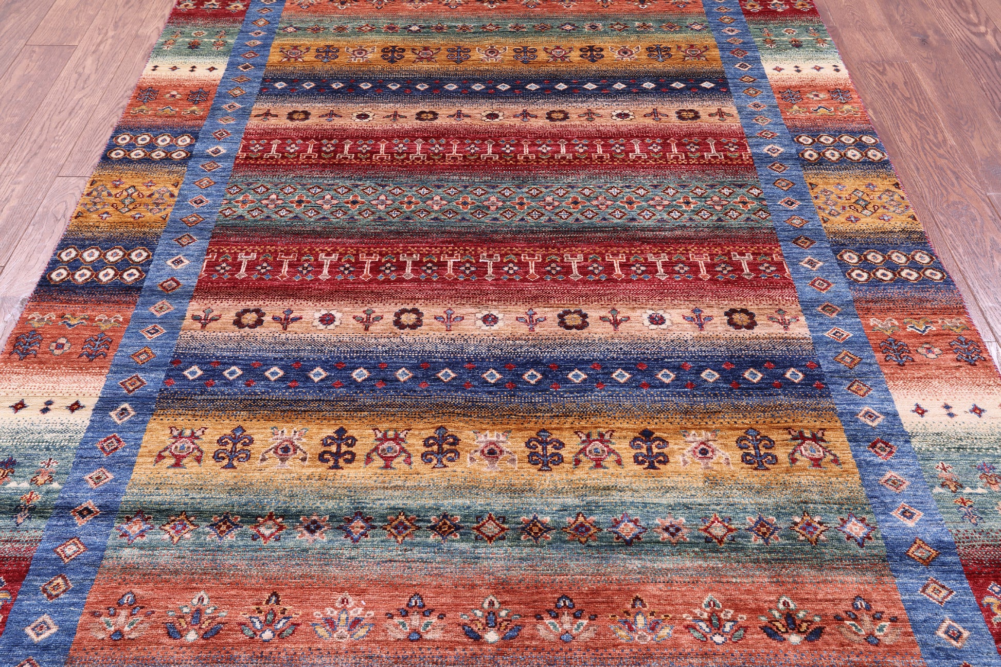 Tribal Persian Gabbeh Hand Knotted Wool Rug - 5' 6" X 8' 2" - Golden Nile