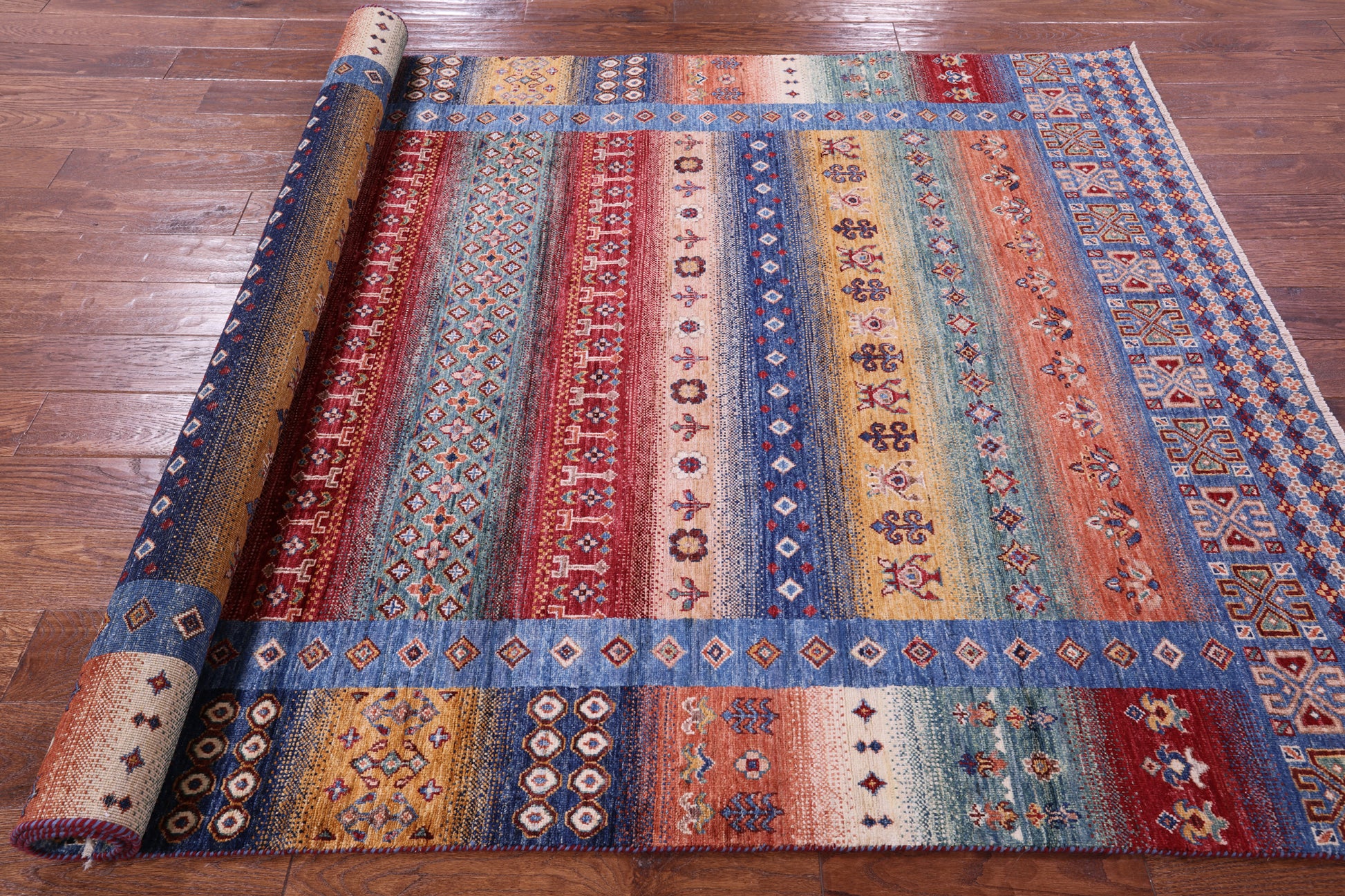 Tribal Persian Gabbeh Hand Knotted Wool Rug - 5' 6" X 8' 2" - Golden Nile