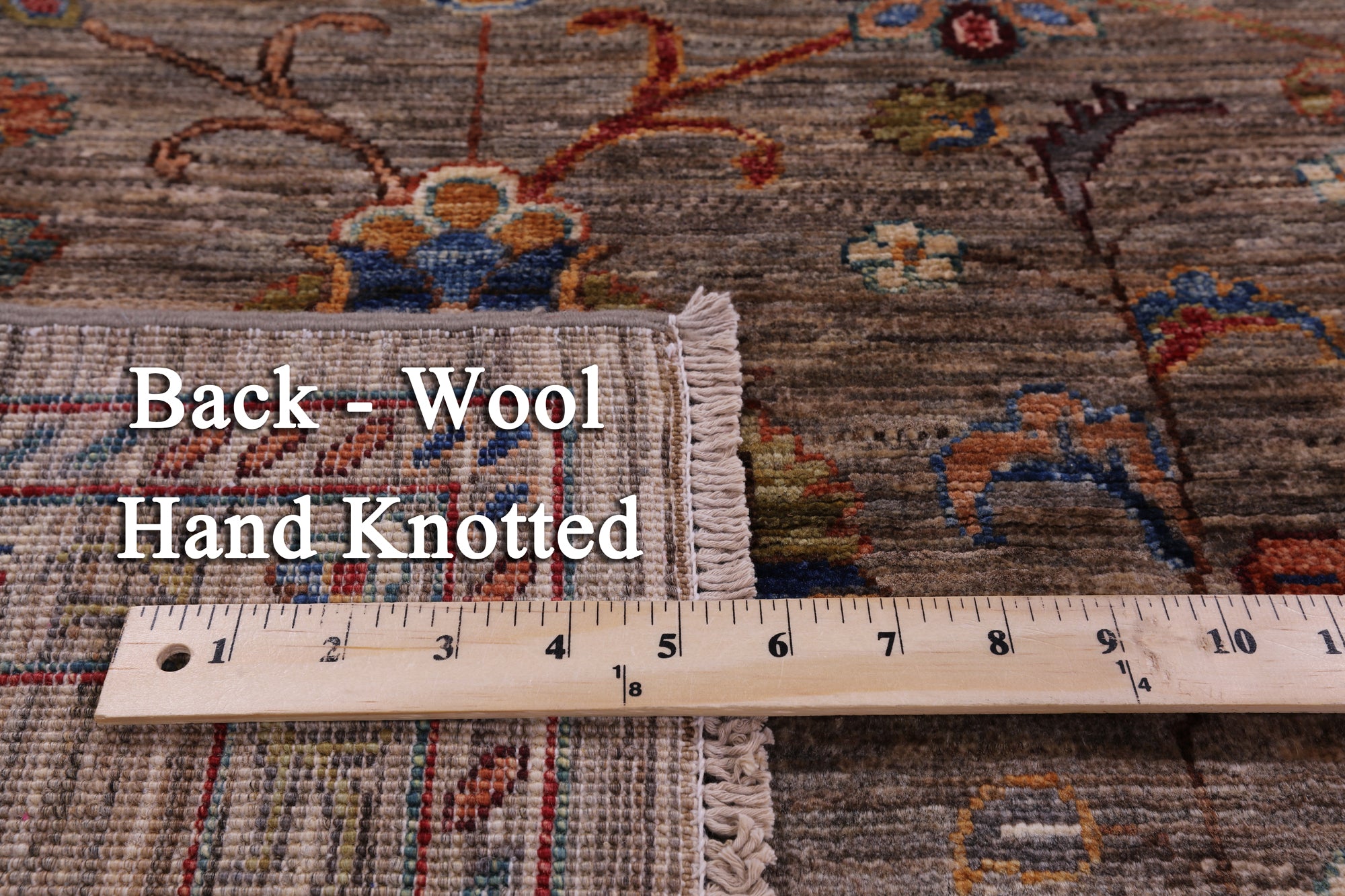 Peshawar Hand Knotted Wool Rug - 5' 7" X 8' 1" - Golden Nile