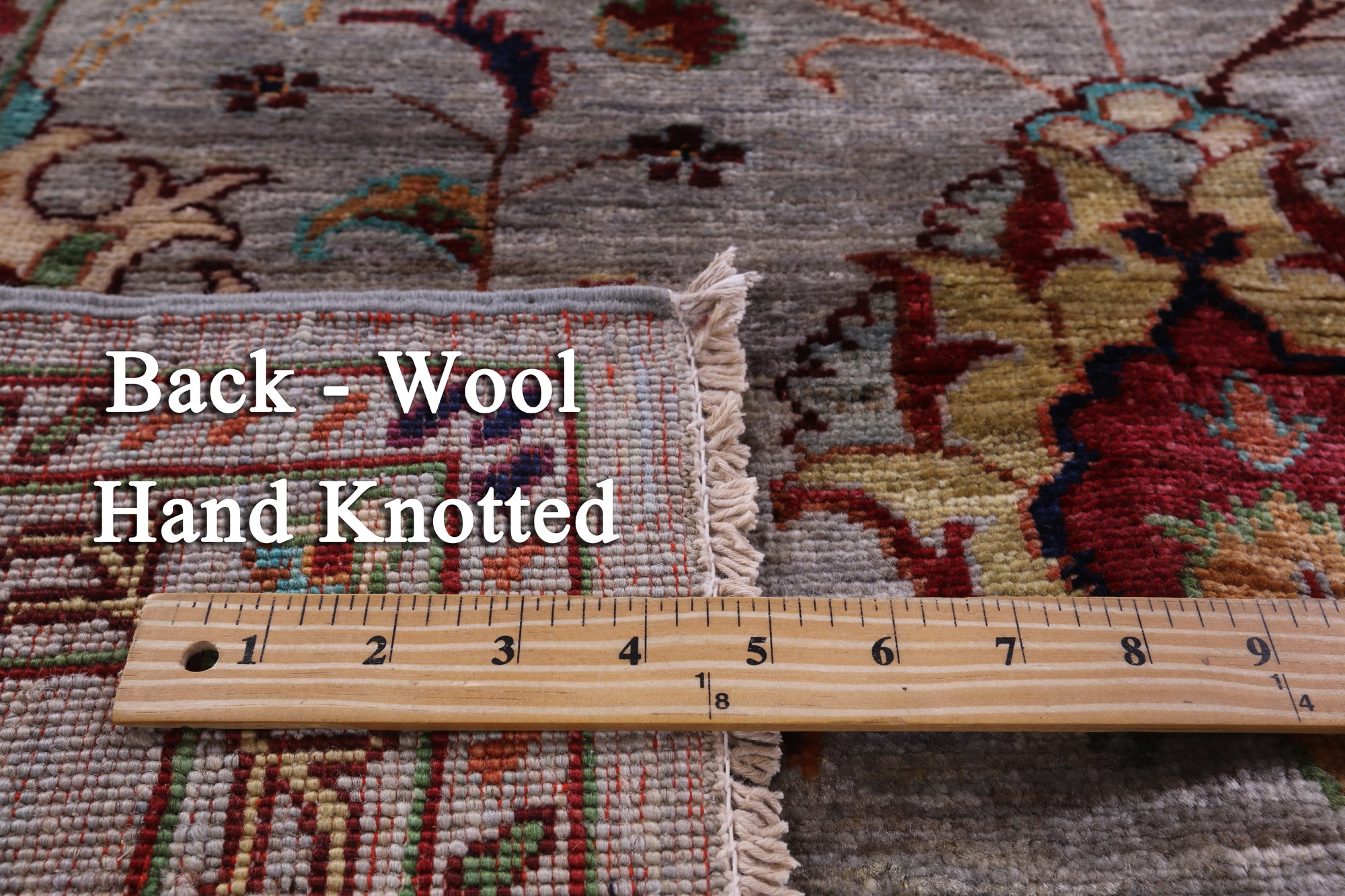 Peshawar Hand Knotted Wool Rug - 4' 1" X 5' 11" - Golden Nile